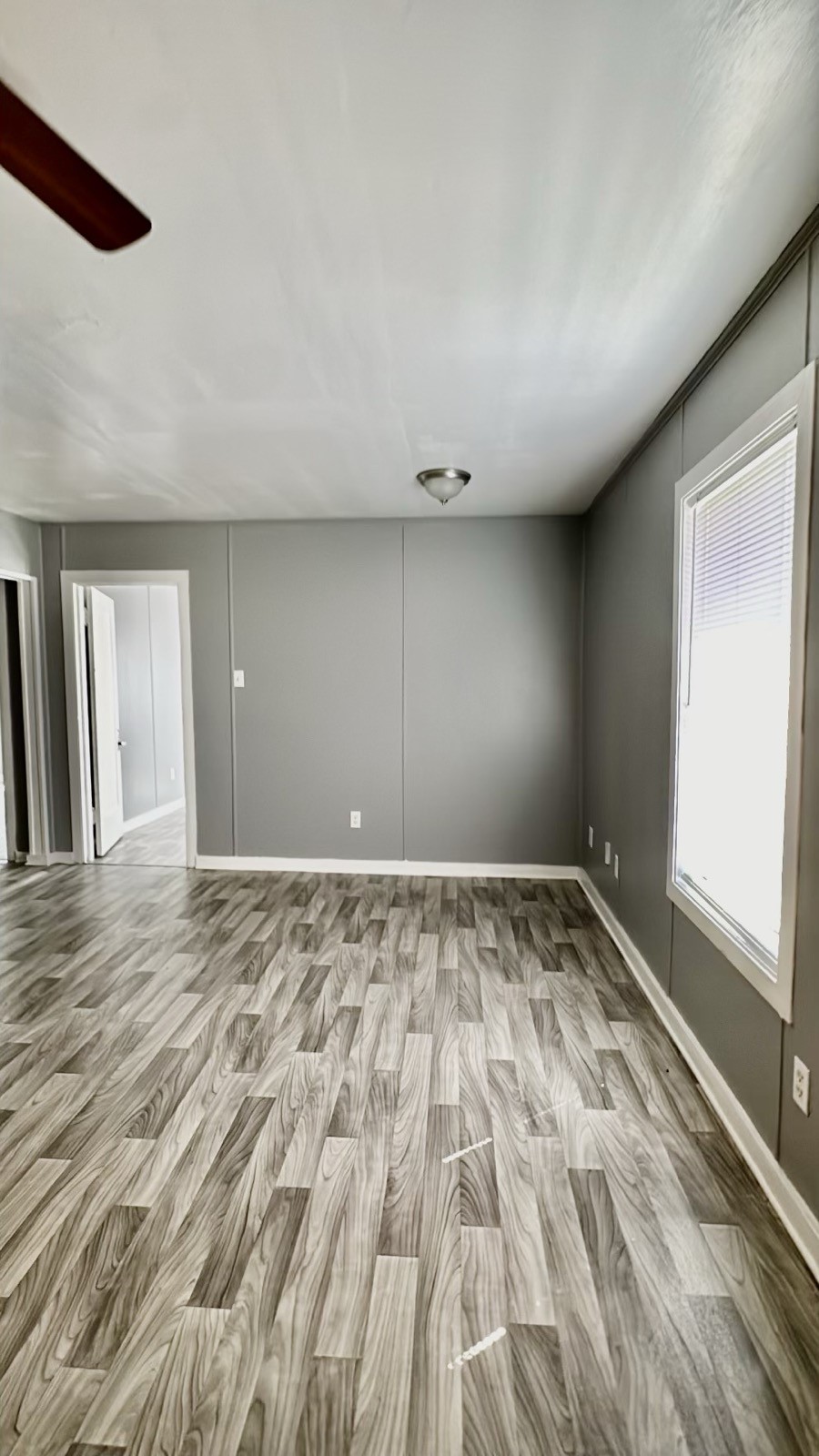 1907 Avenue C 4 Property Photo 10