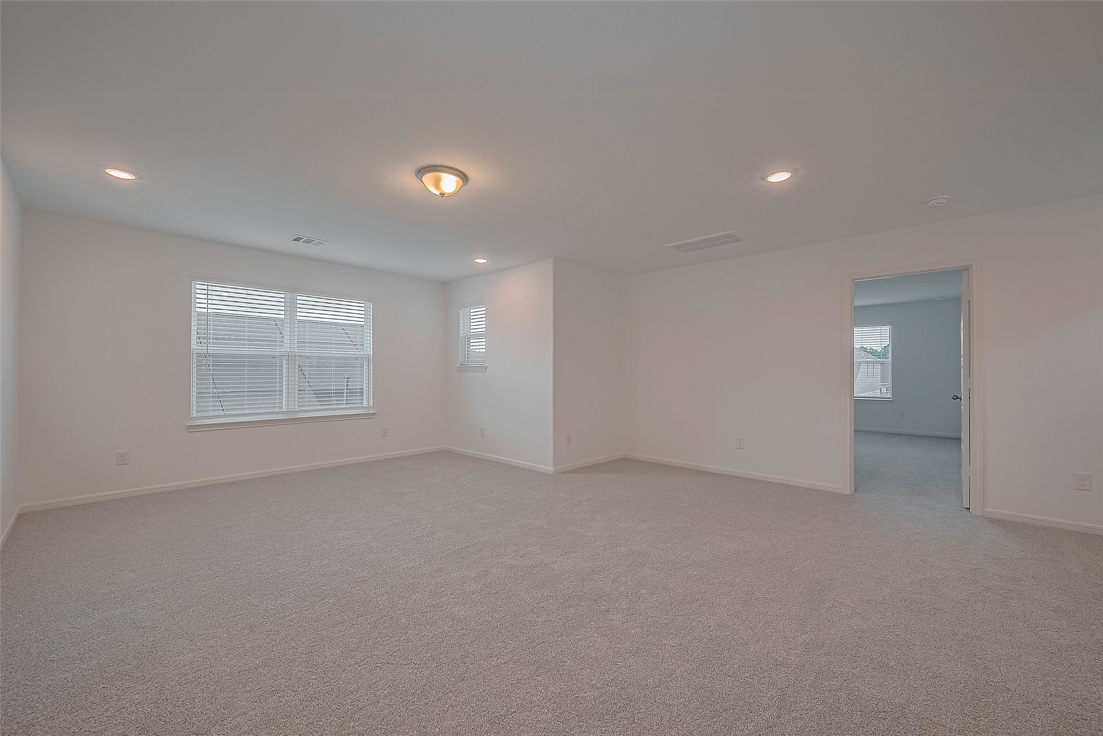 27097 Kestrel Trail Property Photo 19