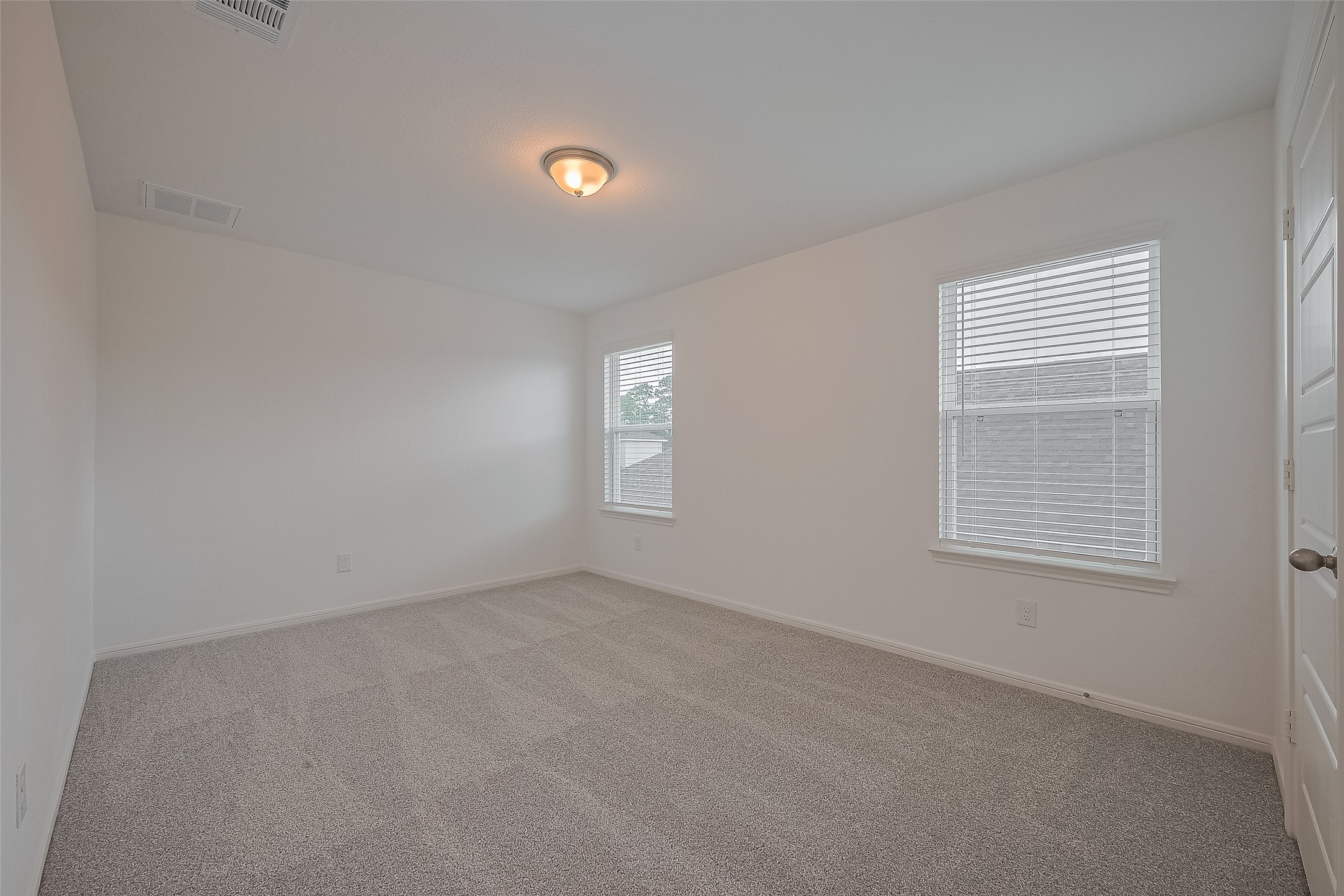27097 Kestrel Trail Property Photo 25