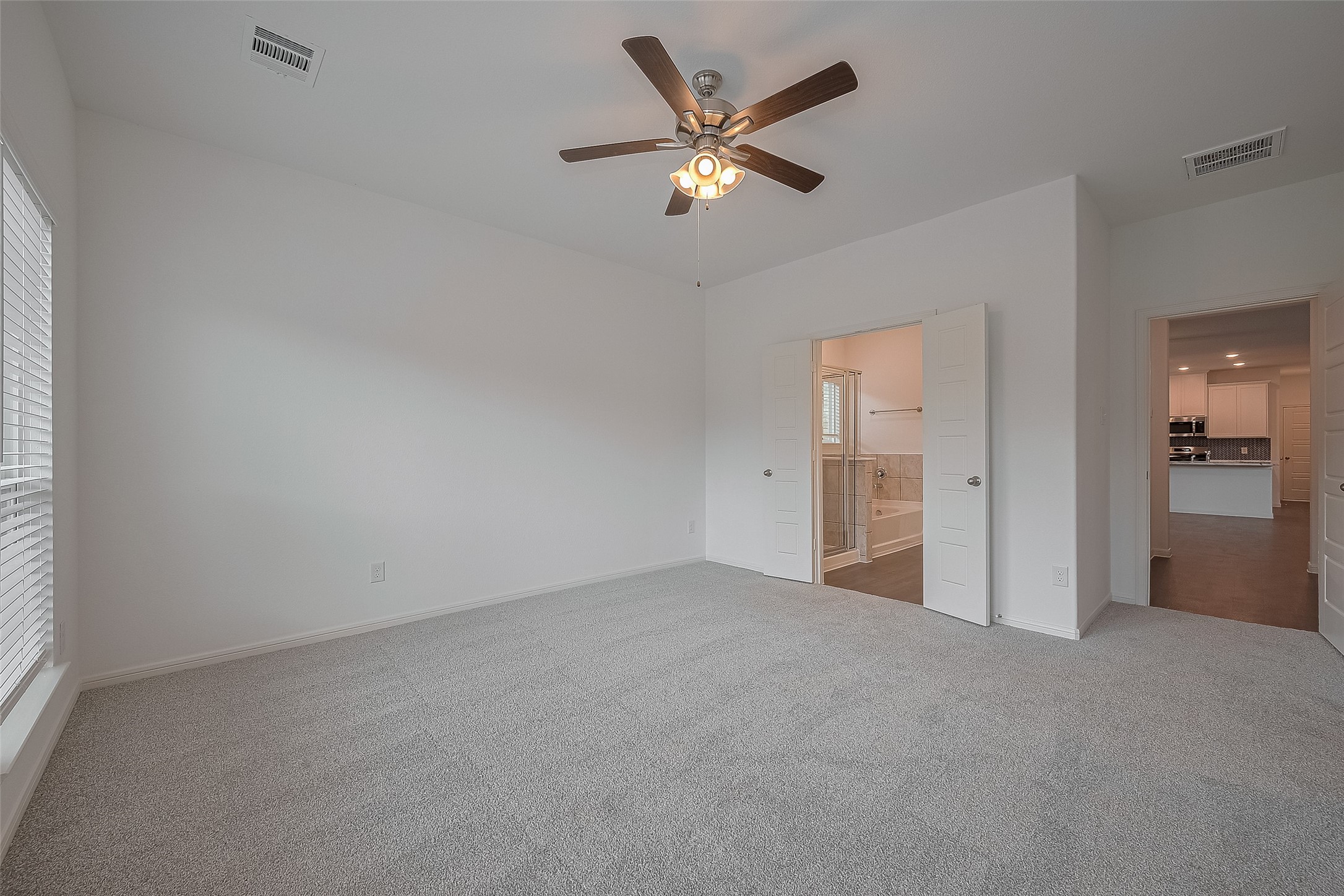 27097 Kestrel Trail Property Photo 31