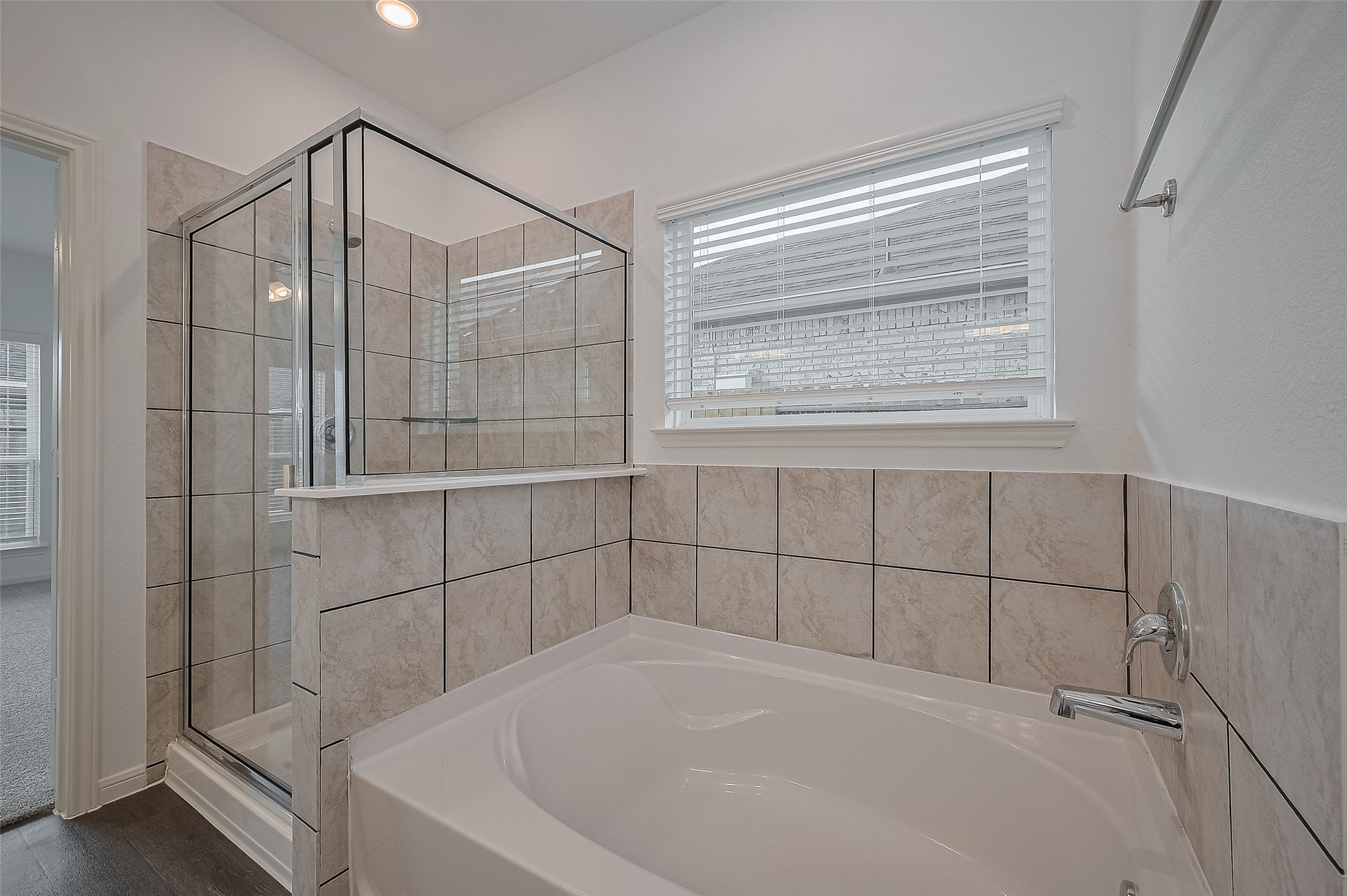 27097 Kestrel Trail Property Photo 35