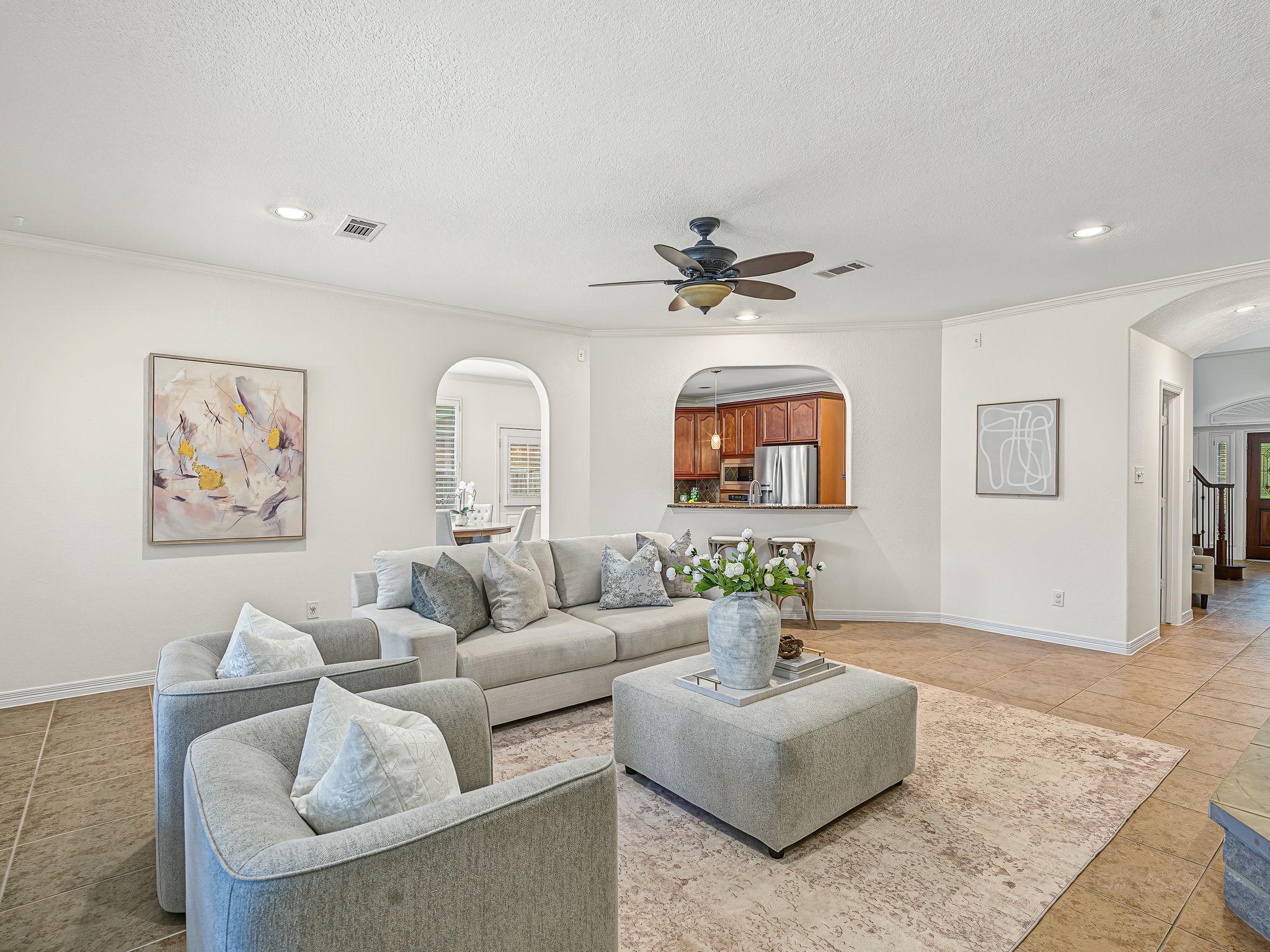 8310 Crescent Knolls Drive Property Photo 12