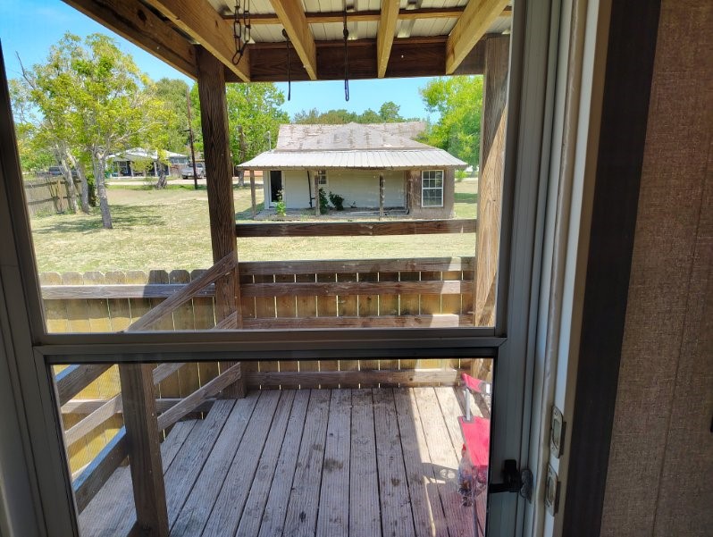 505 Locke Street Property Photo 23