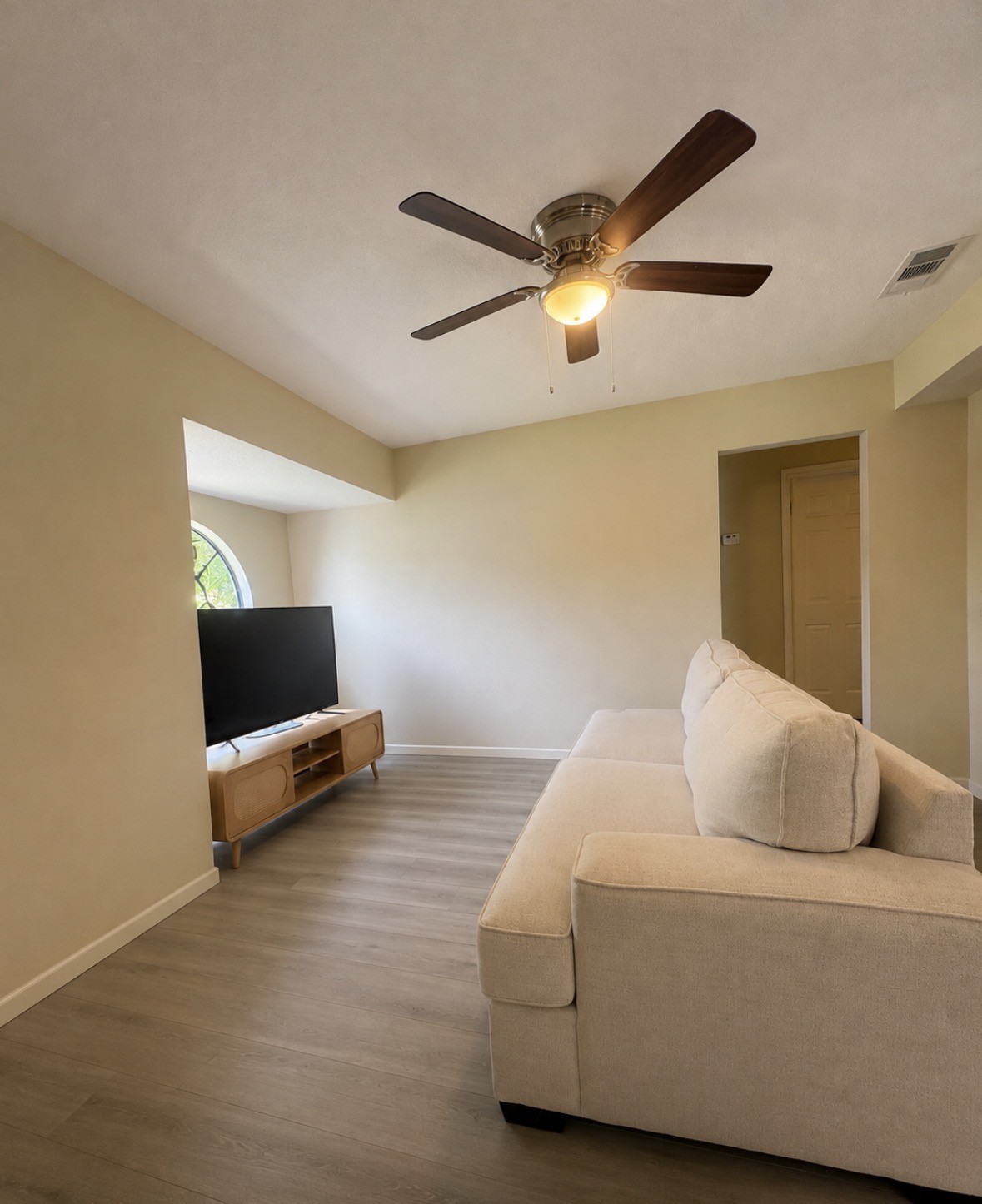 4414 Brisbane Street Property Photo 2