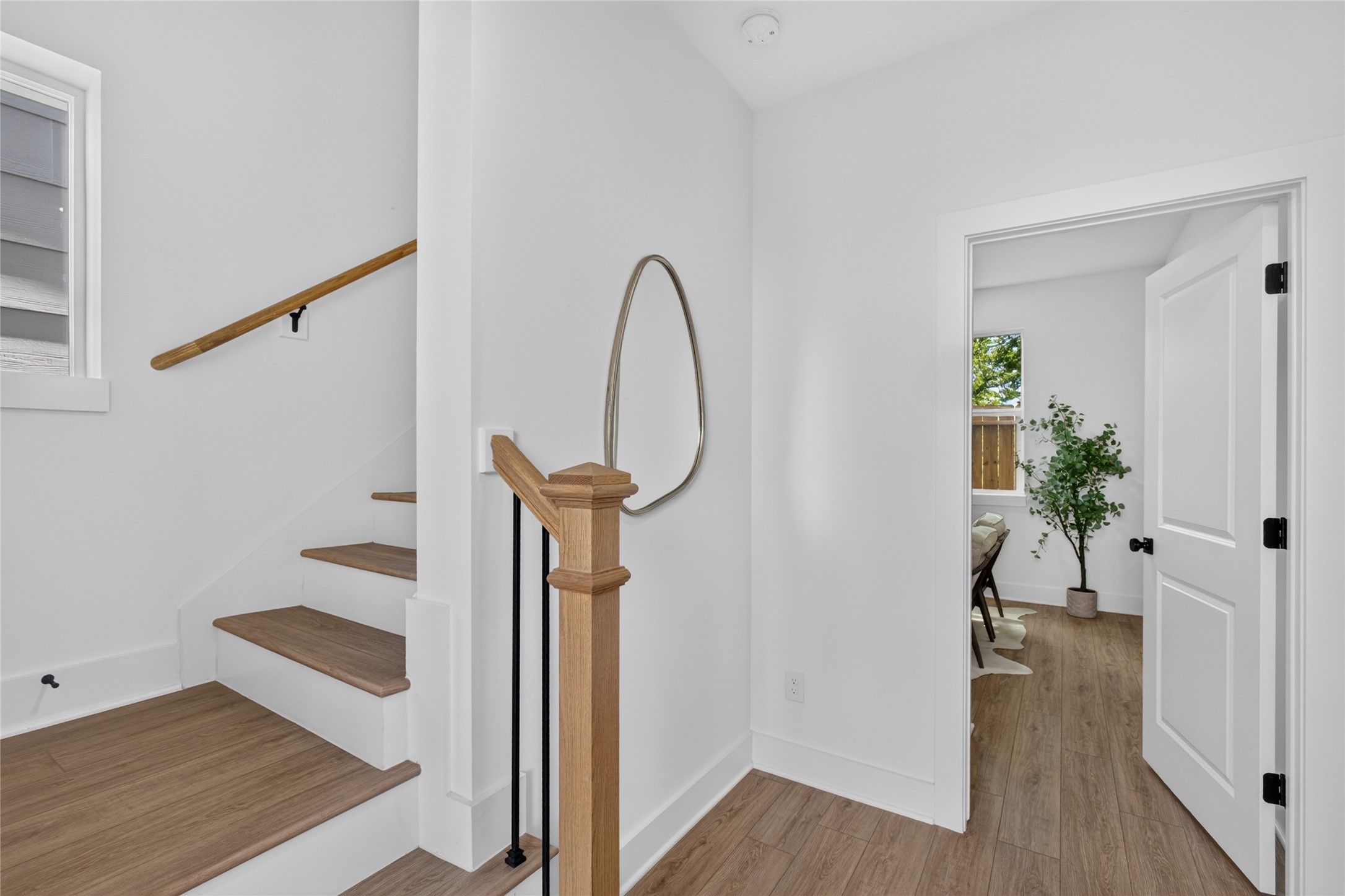 835 Rachel Street A Property Photo 6