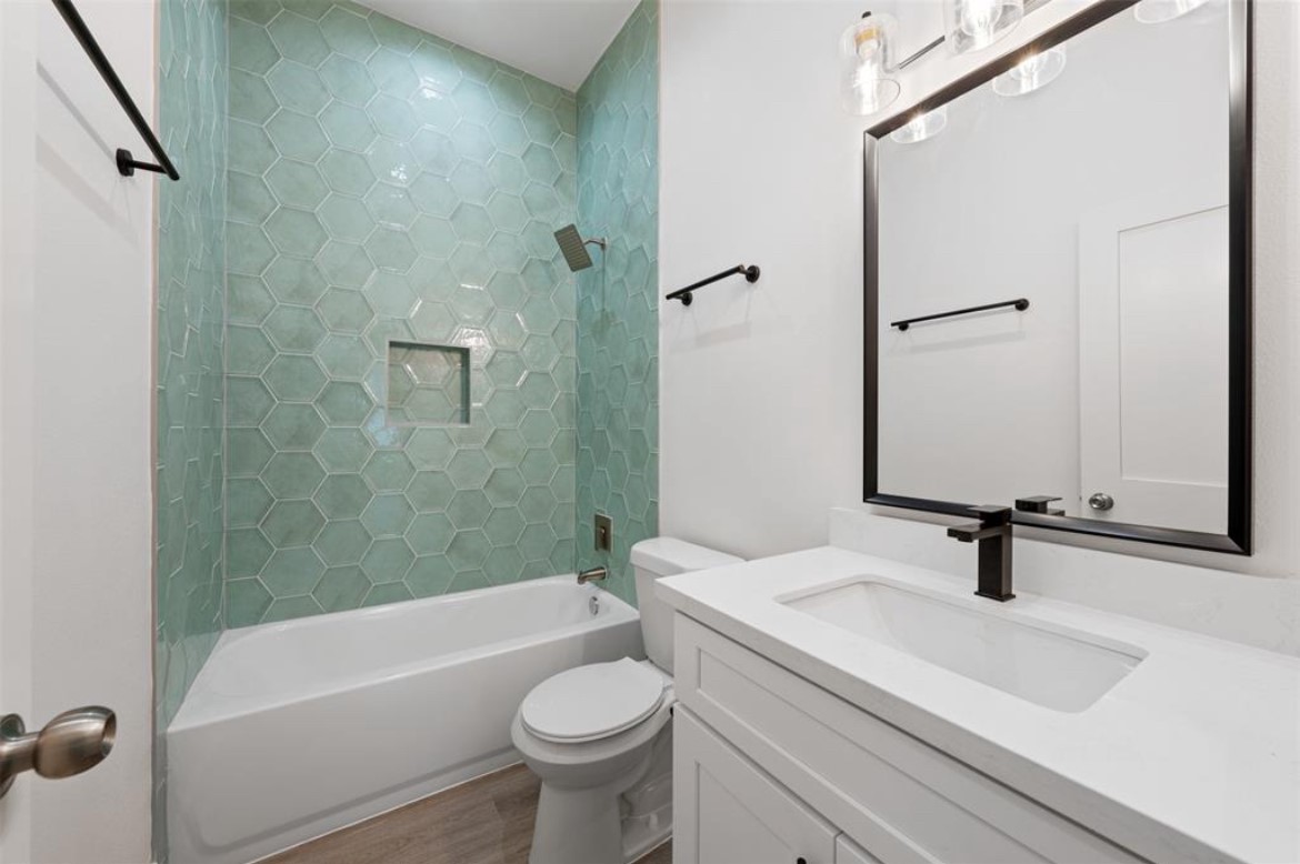 22805 Miramar Circle Property Photo 35