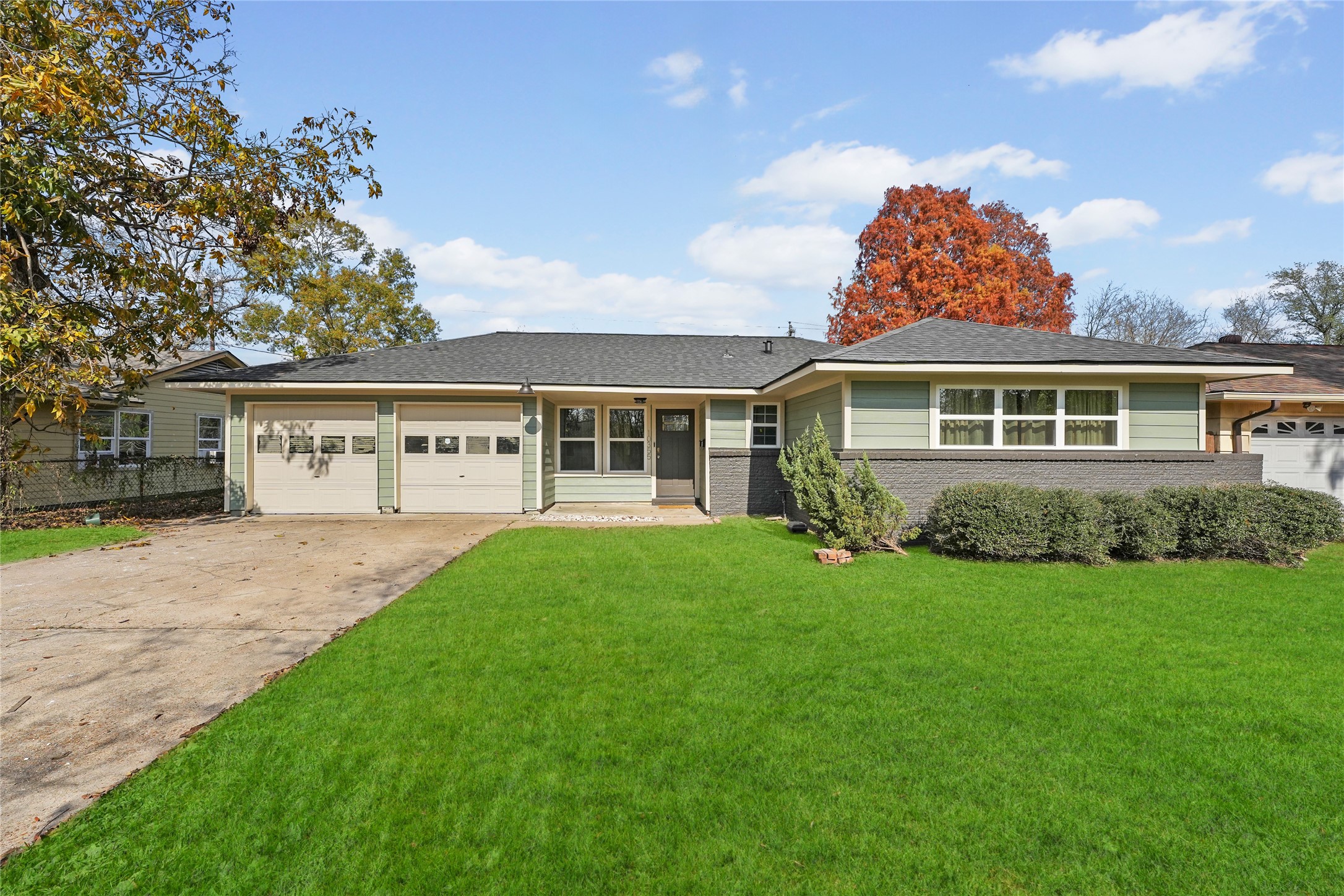 10355 Duncum Street Property Photo 2
