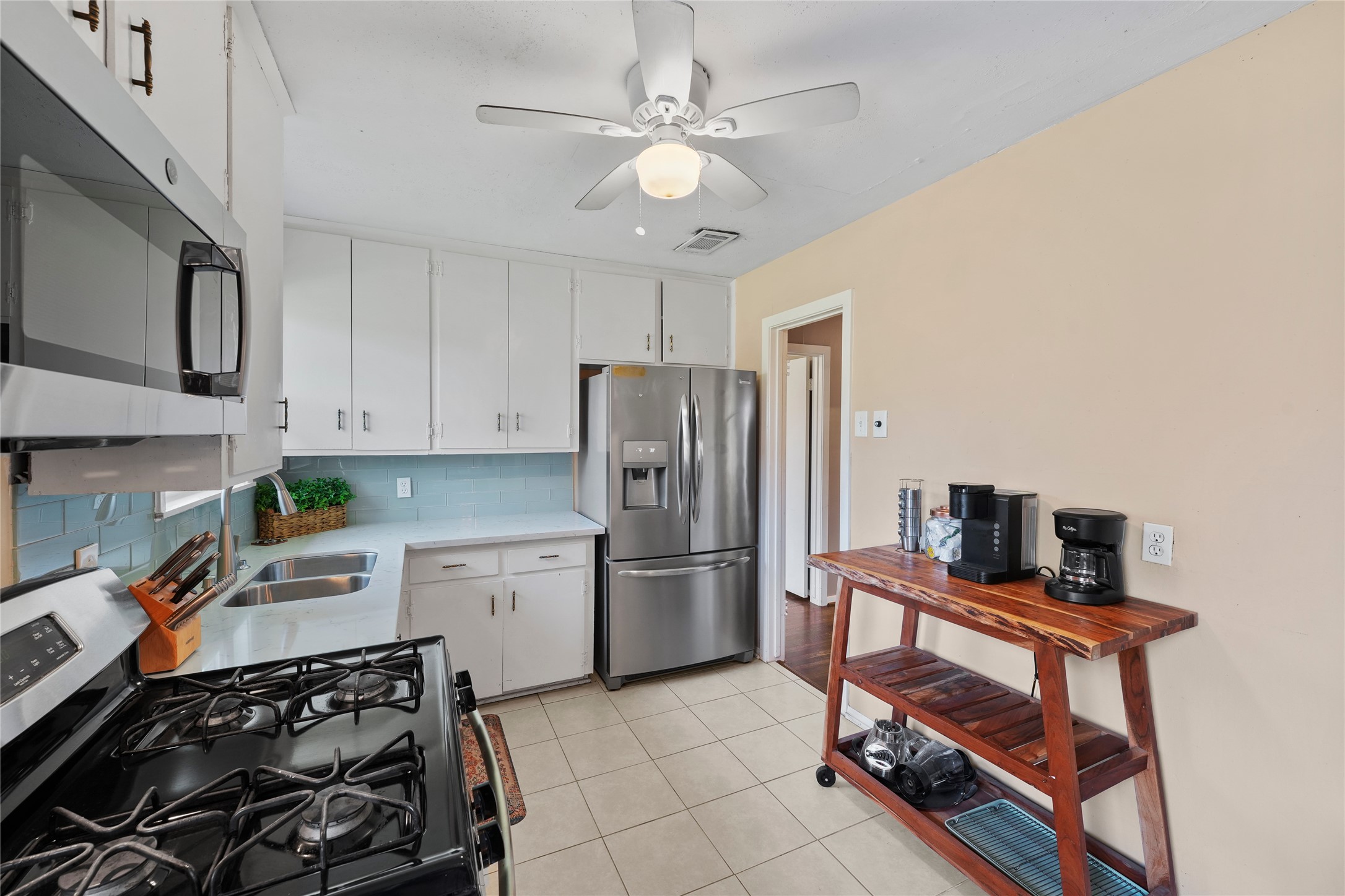 10355 Duncum Street Property Photo 13