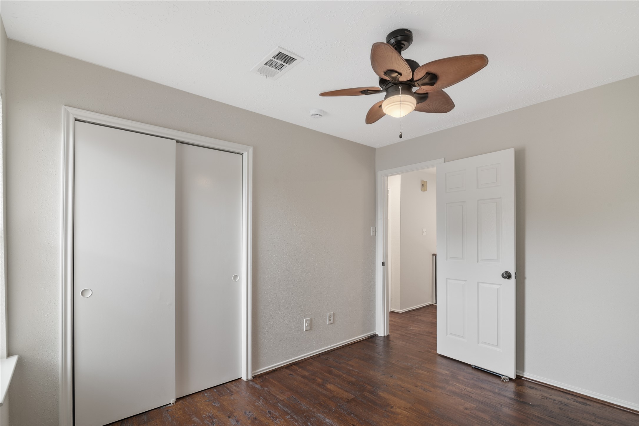 4807 Shadowdale Drive Property Photo 18