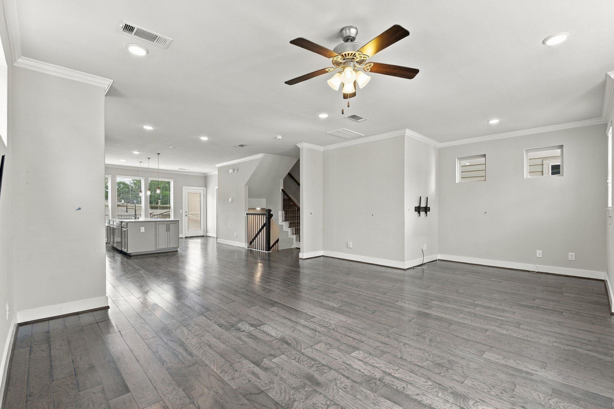 2117 Sequoia Woods Drive Property Photo 12