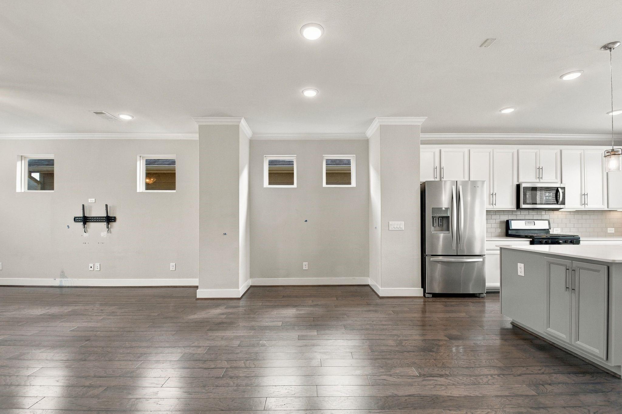 2117 Sequoia Woods Drive Property Photo 16