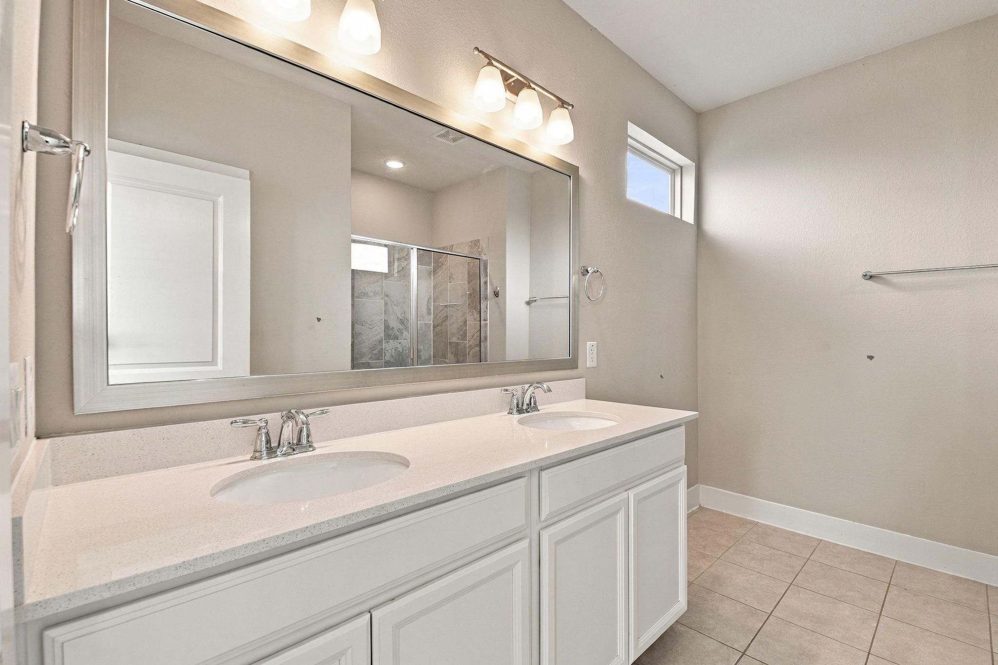 2117 Sequoia Woods Drive Property Photo 30
