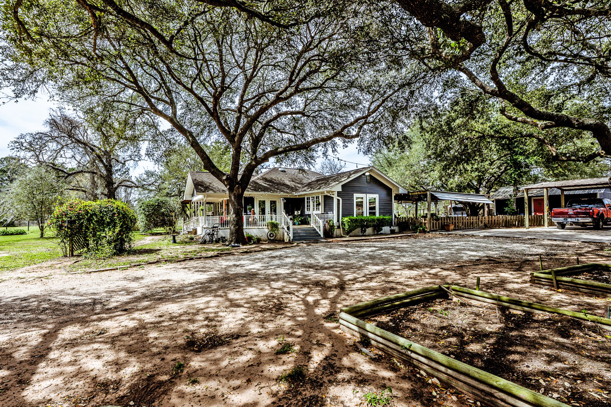 25790 Lakeside Drive Property Photo 4