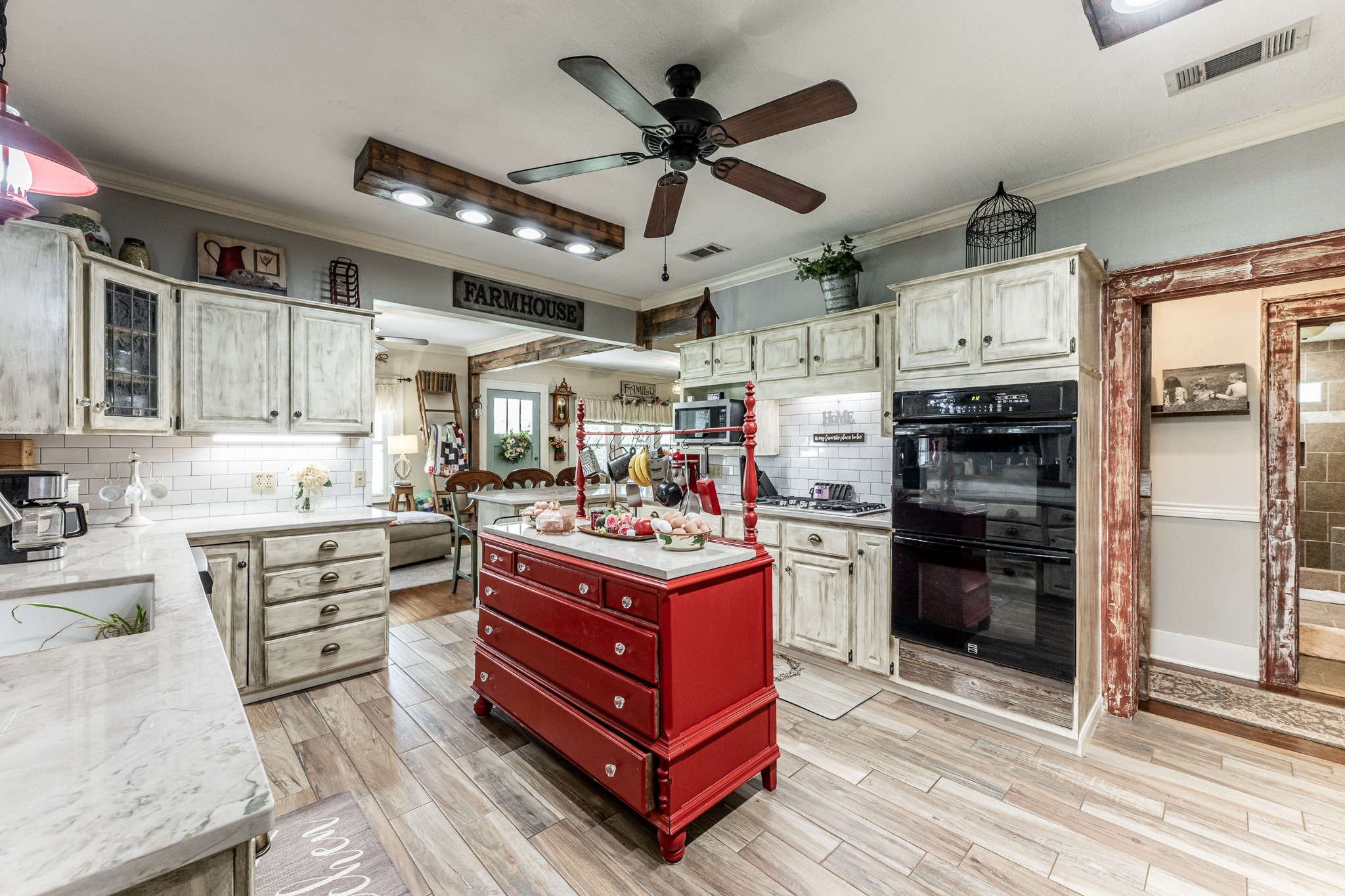 25790 Lakeside Drive Property Photo 11