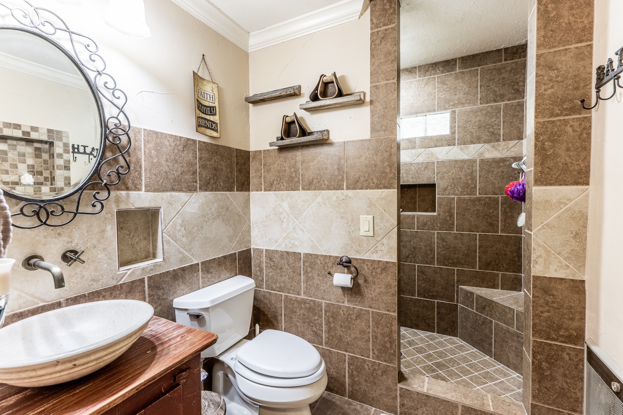 25790 Lakeside Drive Property Photo 21