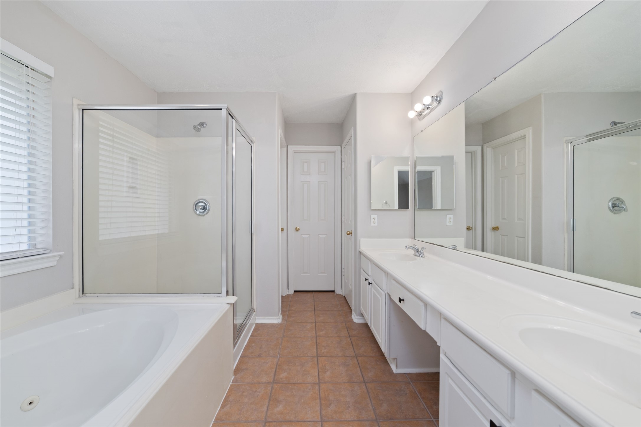 20418 Hidden Point Lane Property Photo 18