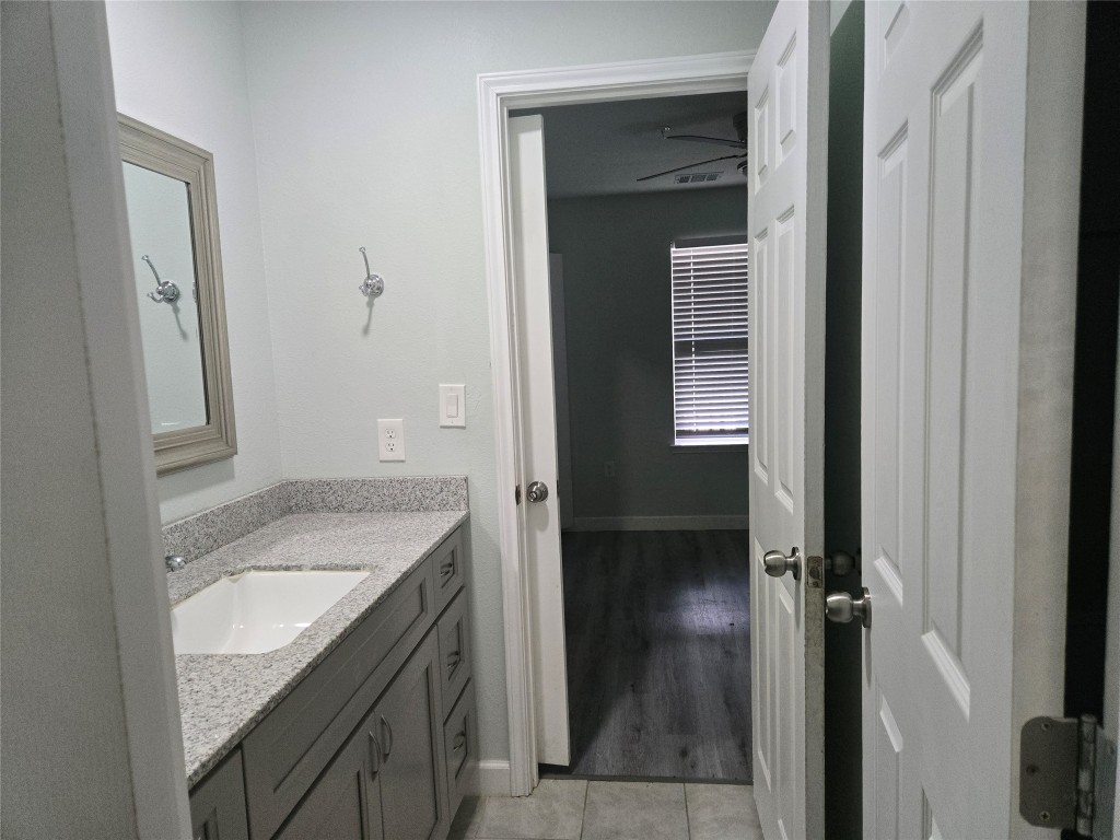 22061 Russell Drive 10 Property Photo 7