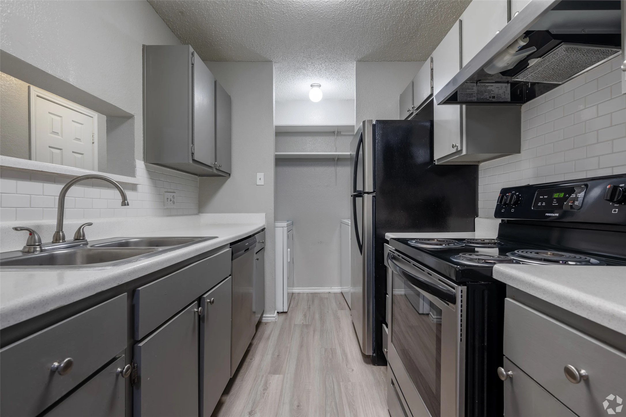 7610 Cameron Rd 375 Property Photo 6
