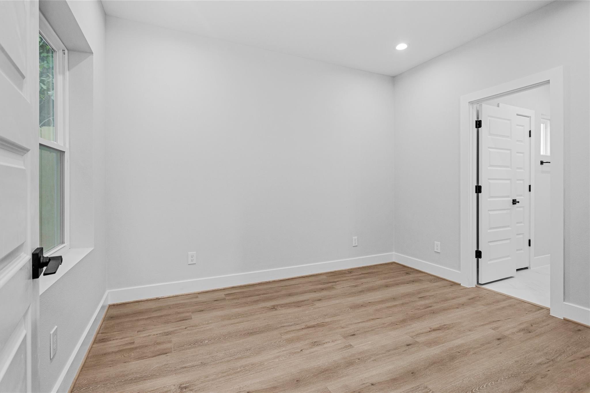 806 Schweikhardt St, Houston Tx 77020 Property Photo 7
