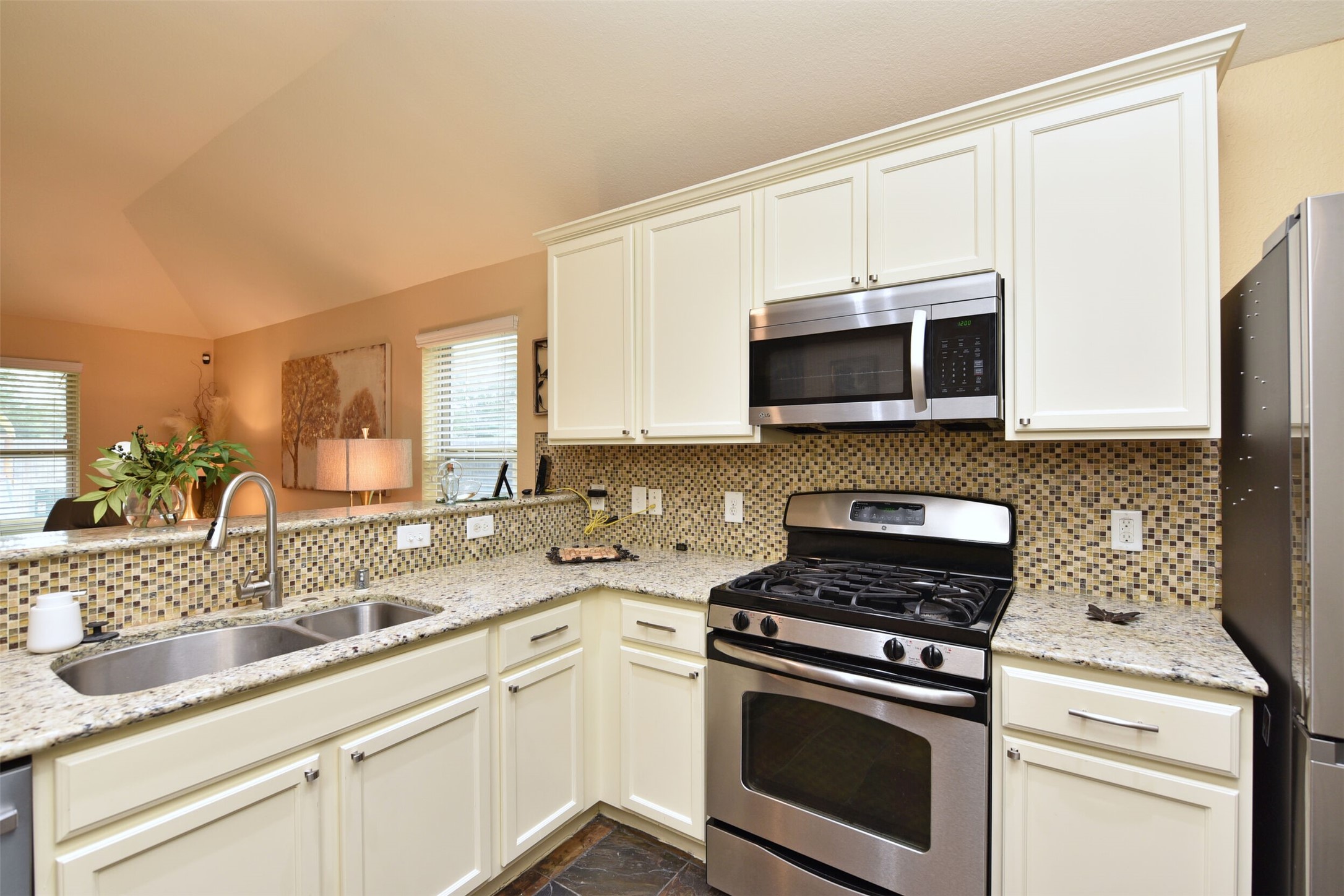 3114 Balch Springs Lane Property Photo 15
