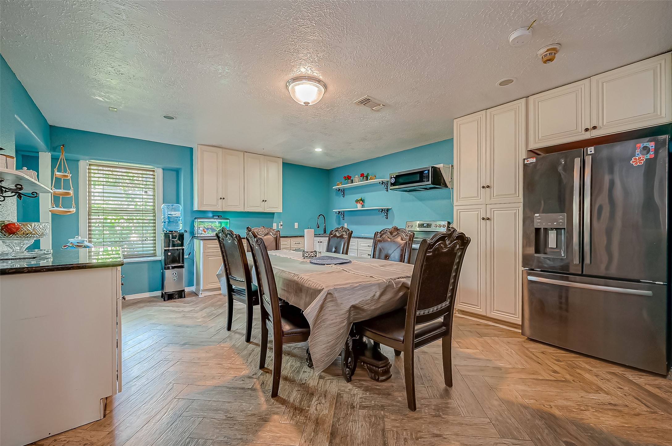 9310 Clipperwood Place Property Photo 17