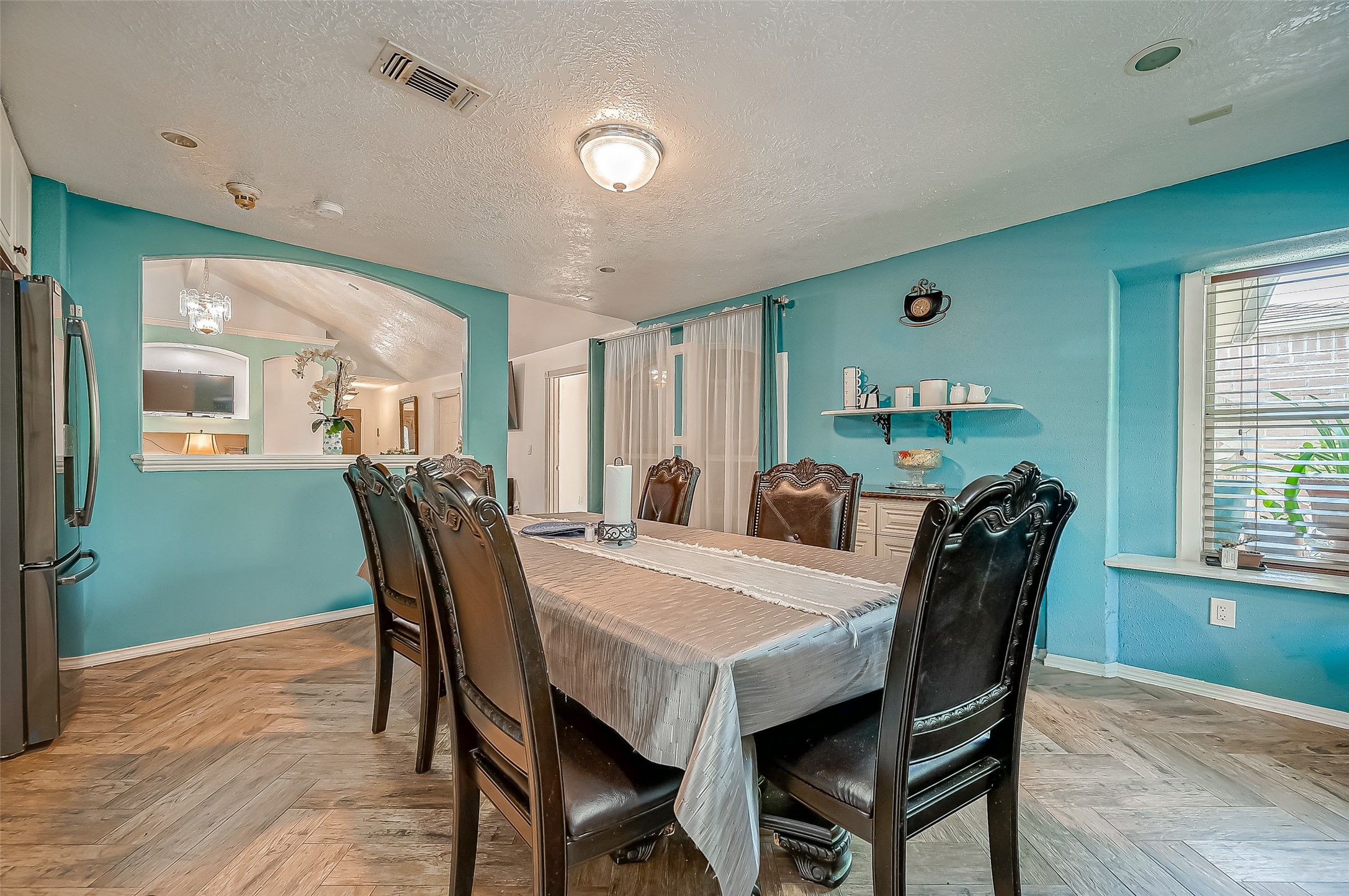 9310 Clipperwood Place Property Photo 21