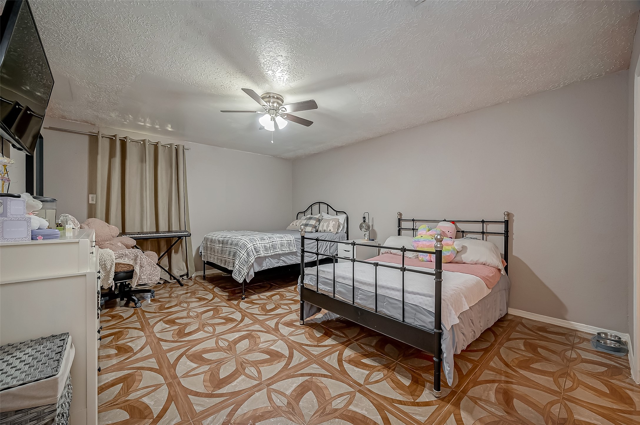 9310 Clipperwood Place Property Photo 31