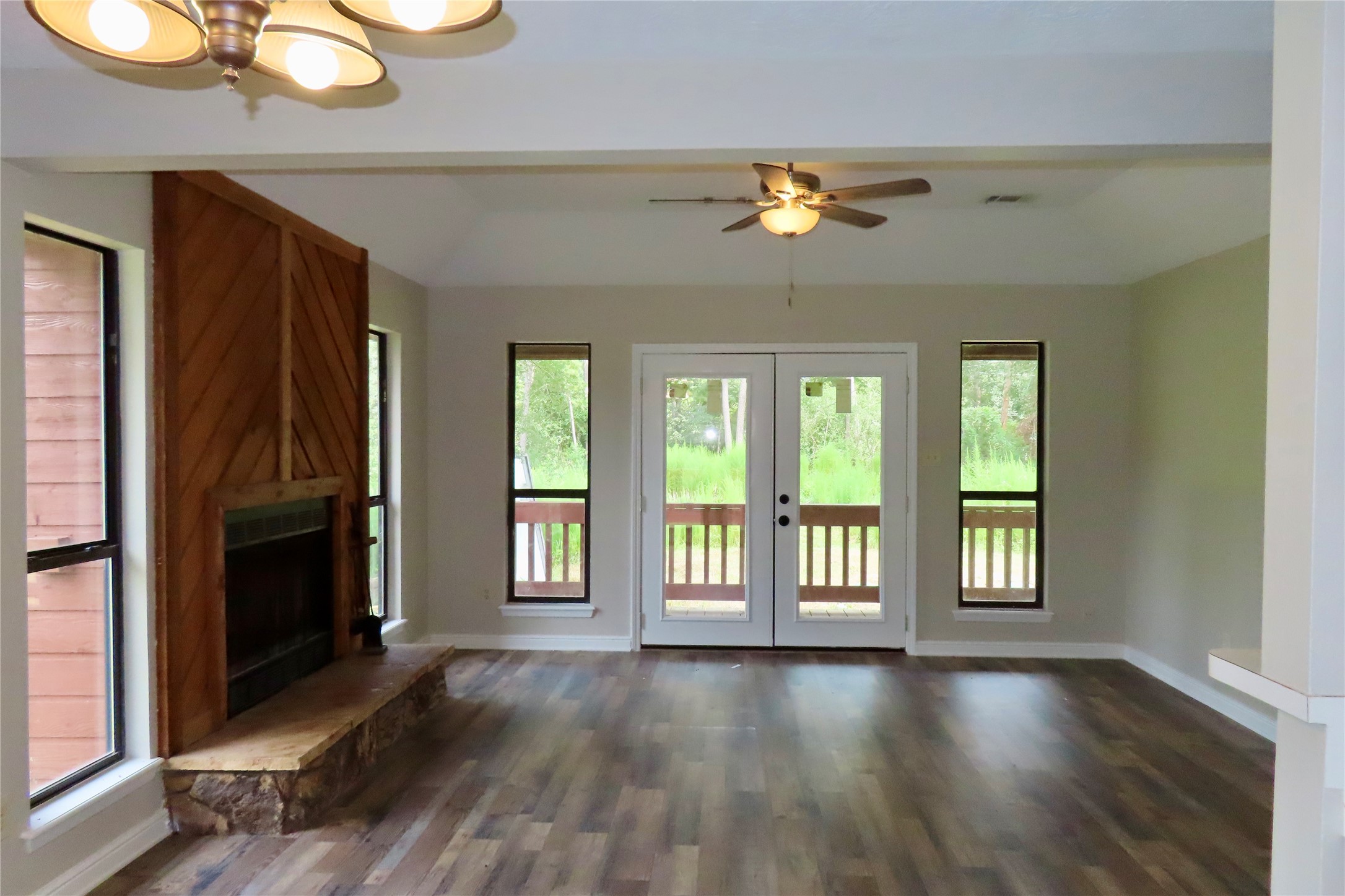 31311 Walnut Creek Road Property Photo 3