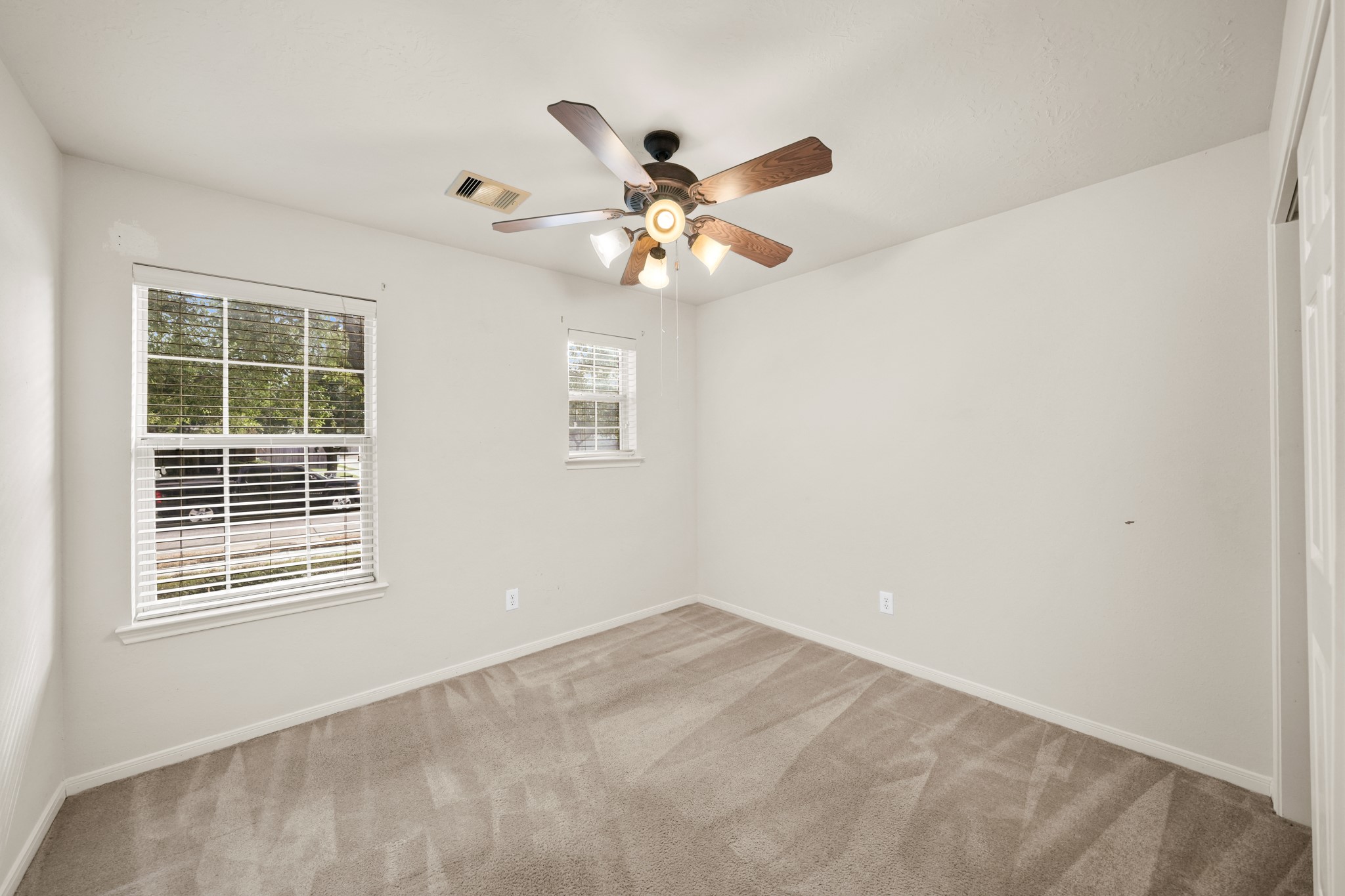 3808 Parry Court Property Photo 6