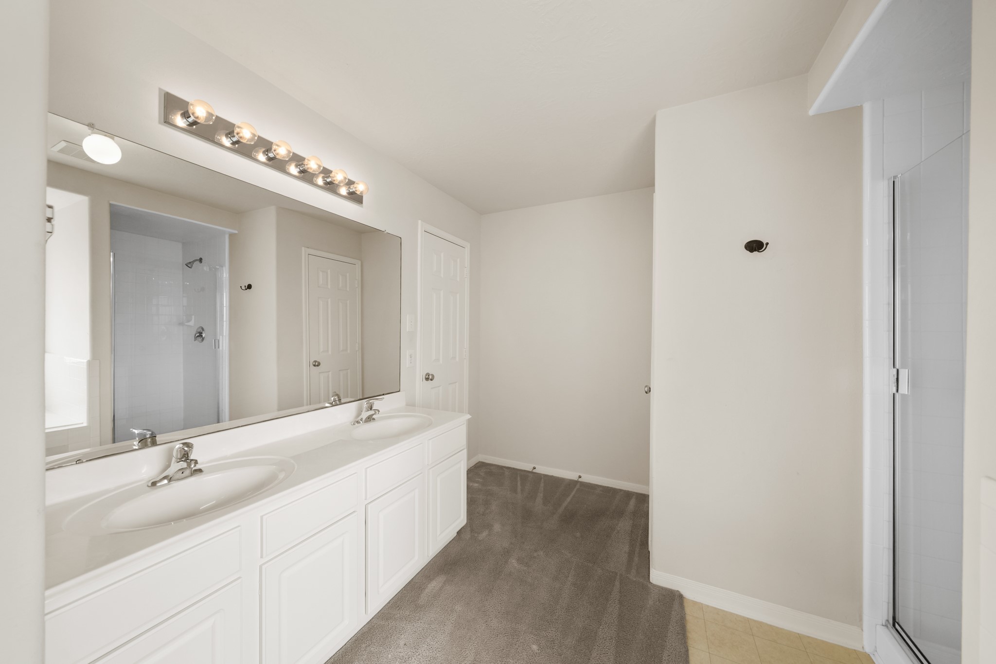 3808 Parry Court Property Photo 11