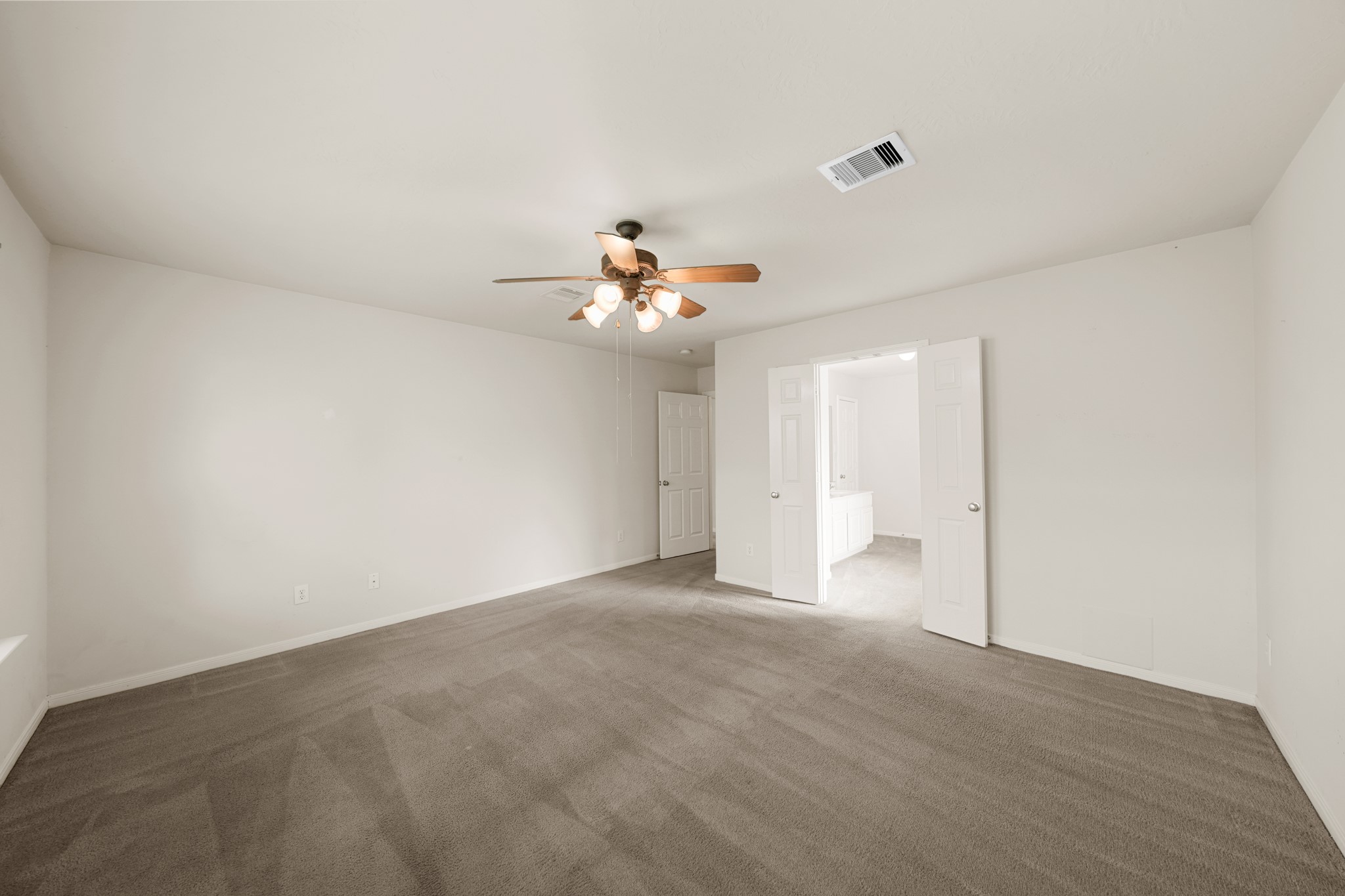 3808 Parry Court Property Photo 13