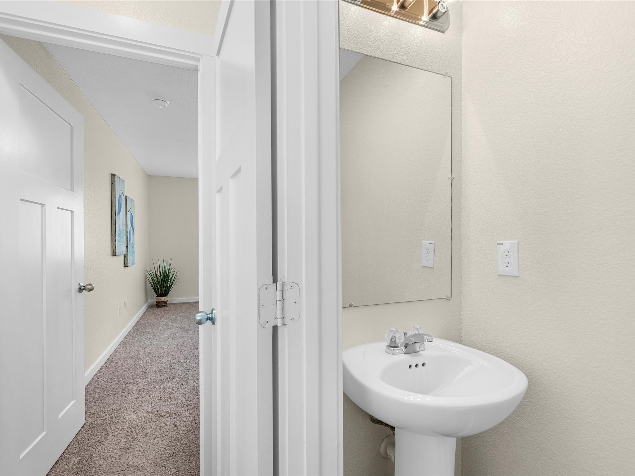 21155 Gosling Road 18d Property Photo 17
