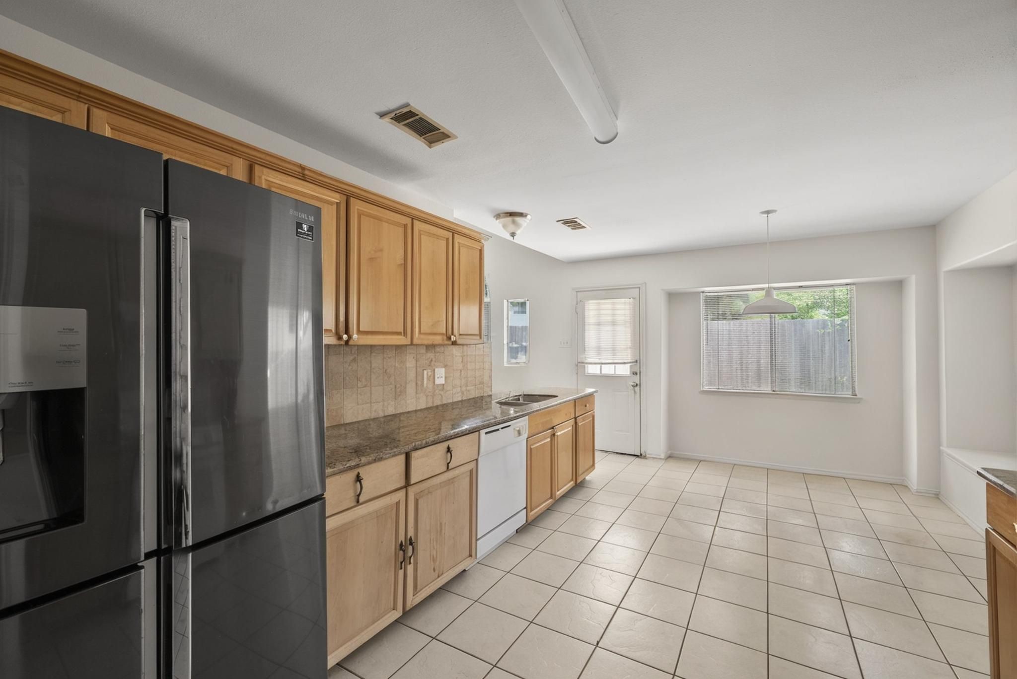 16022 Sugar Tree Drive Property Photo 12