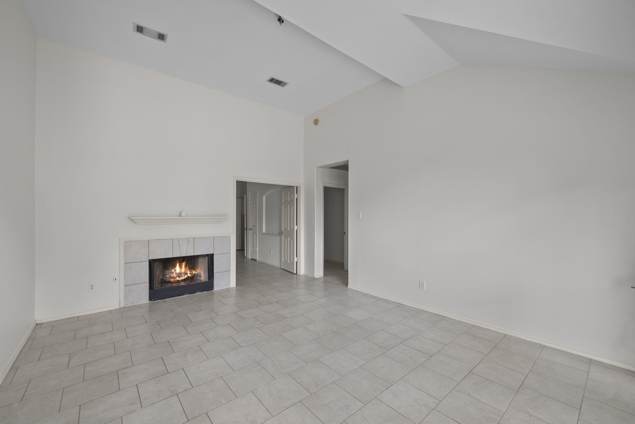 16022 Sugar Tree Drive Property Photo 13