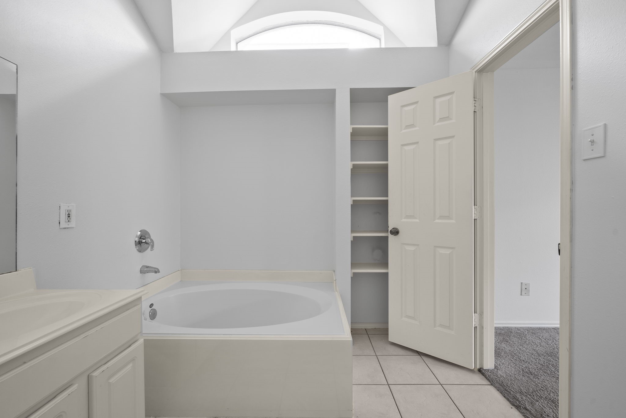 16022 Sugar Tree Drive Property Photo 19