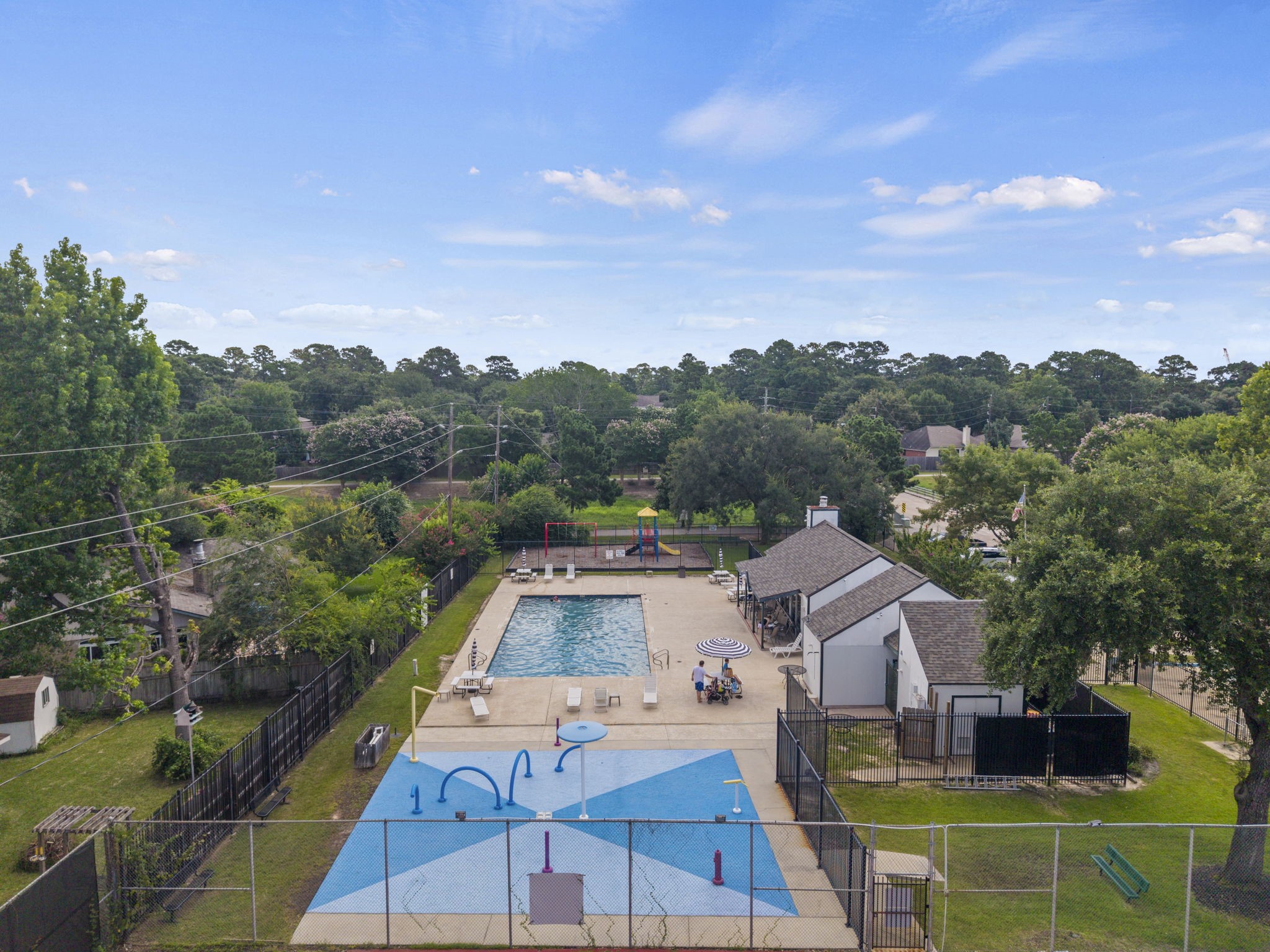 16022 Sugar Tree Drive Property Photo 29