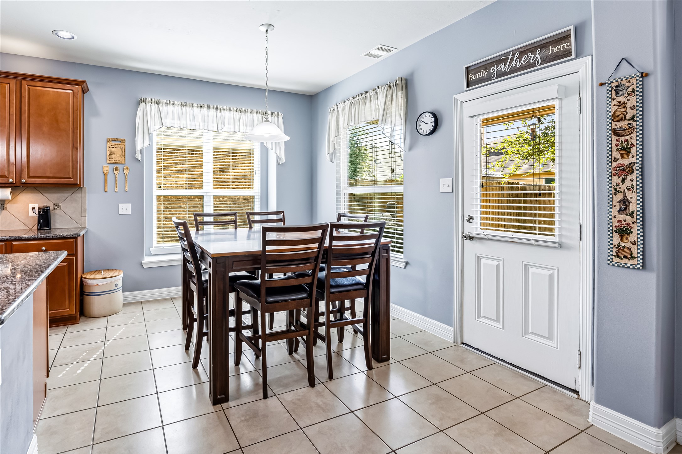 2530 Wood Park Boulevard Property Photo 7