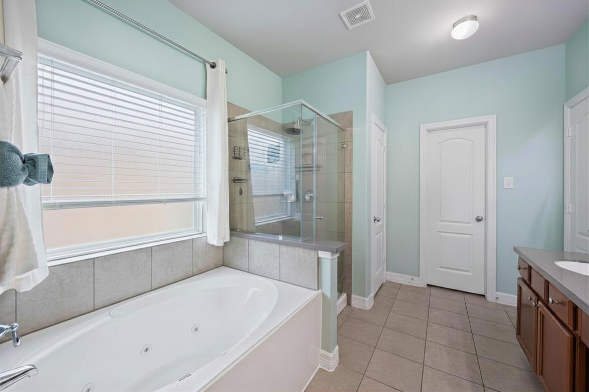 2530 Wood Park Boulevard Property Photo 15