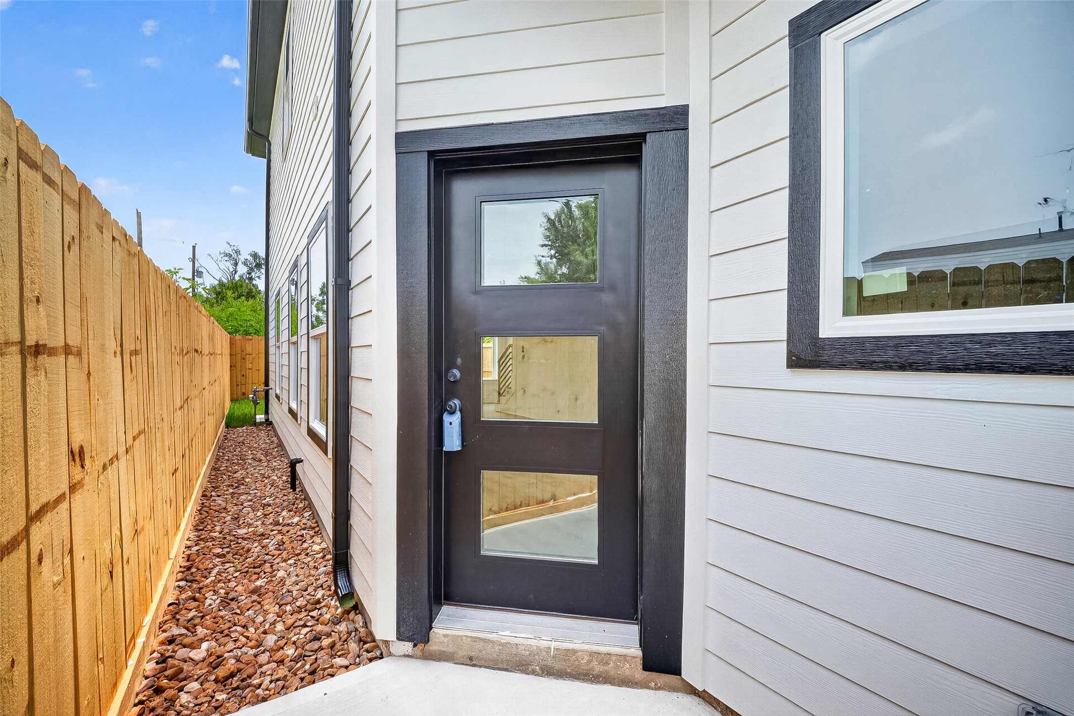 6747 Liverpool Street Property Photo 4
