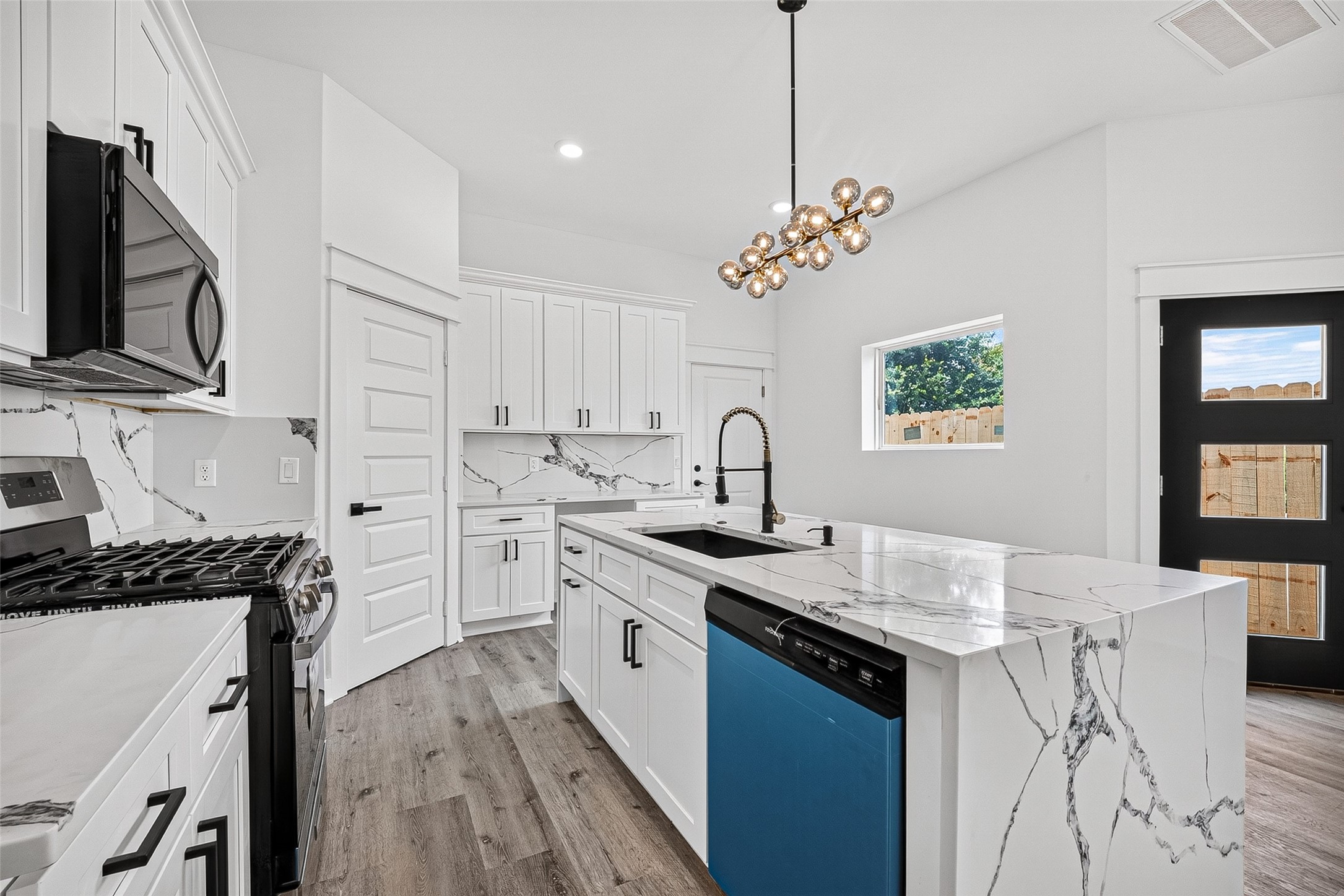 6747 Liverpool Street Property Photo 11