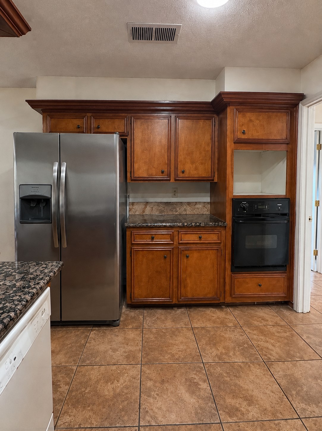 6603 Crakston Street Property Photo 8
