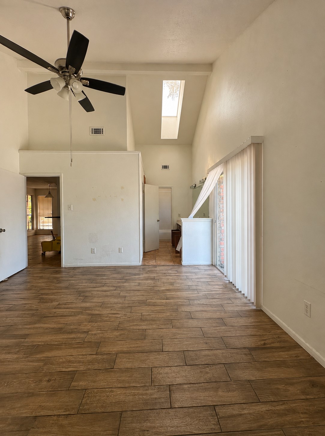 6603 Crakston Street Property Photo 19