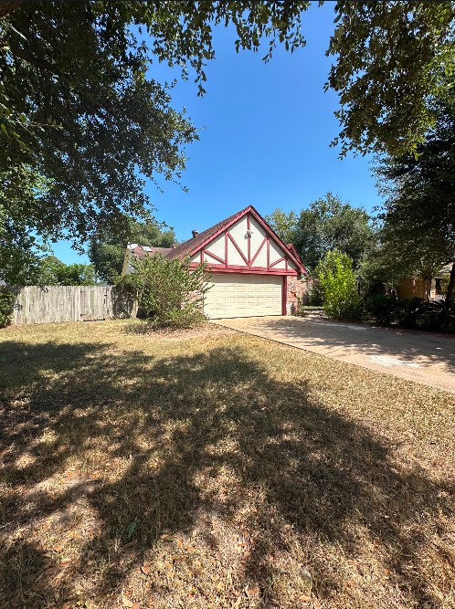 6603 Crakston Street Property Photo 28