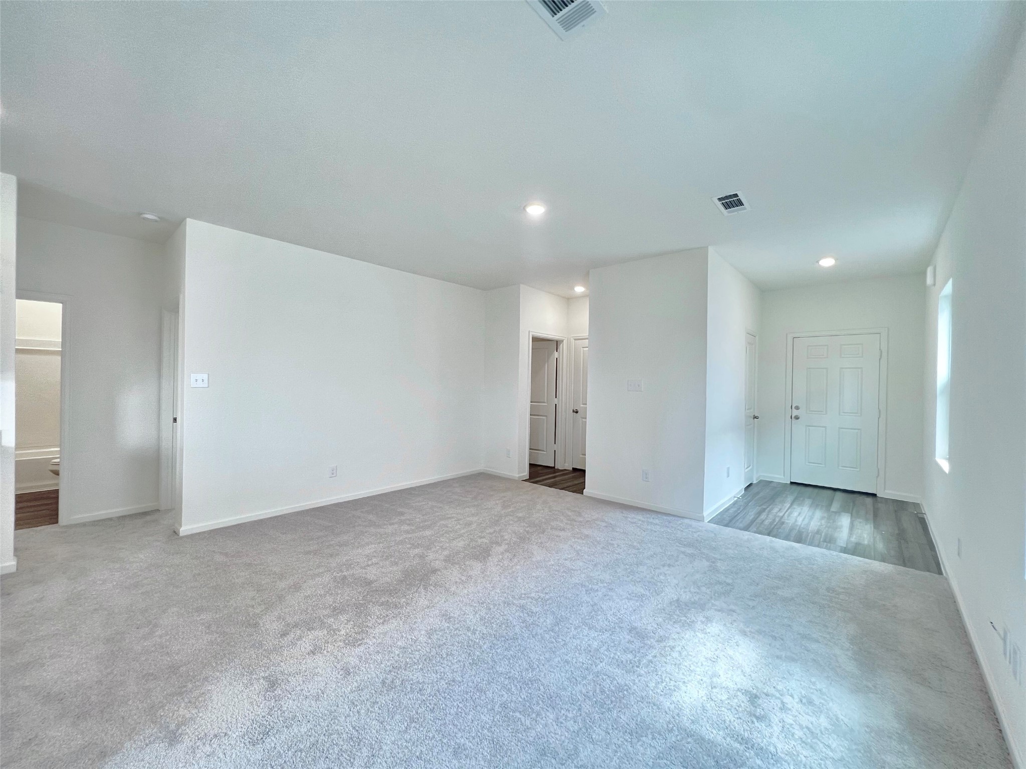 680 Amesbury Road Property Photo 4