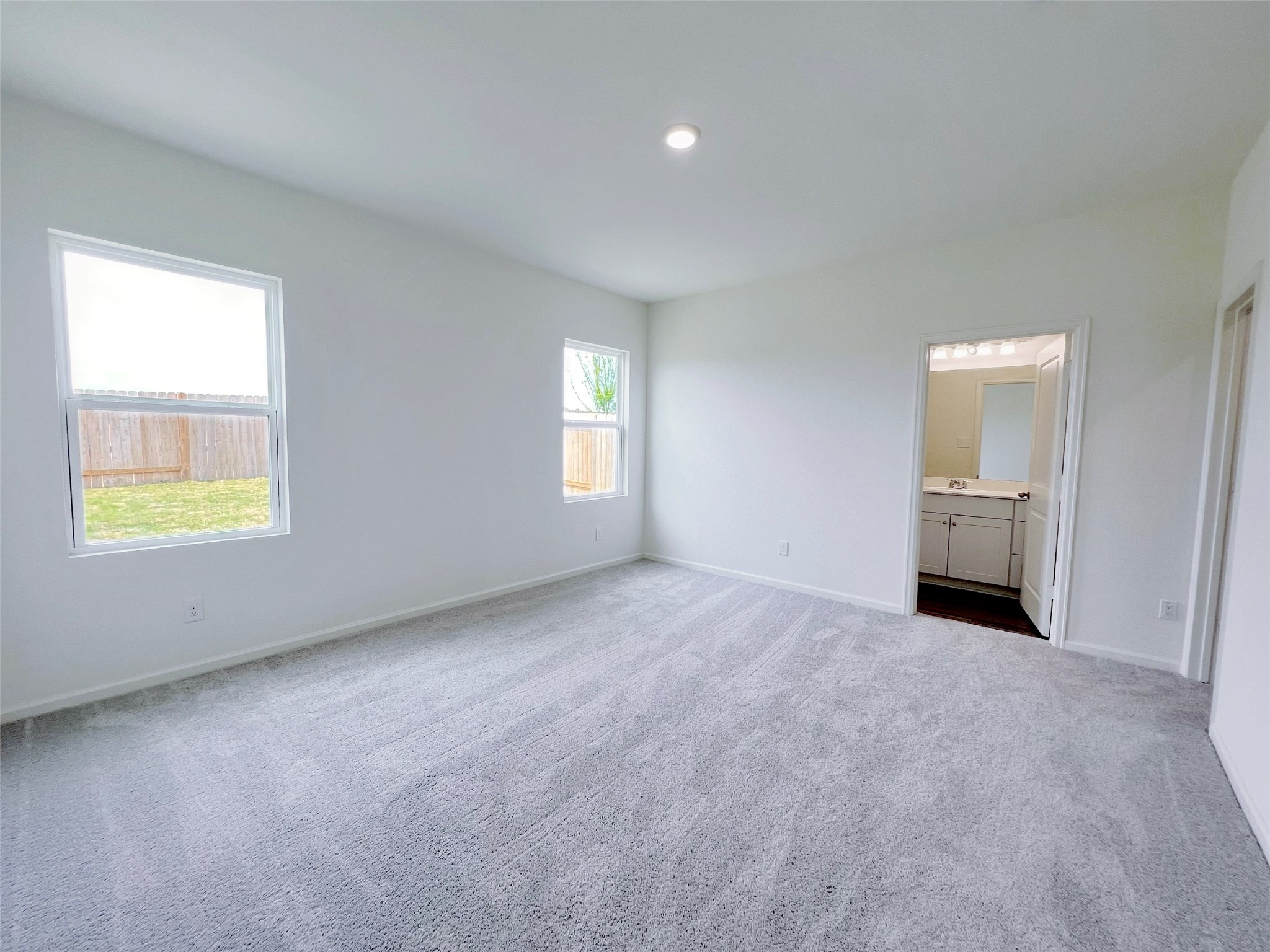 680 Amesbury Road Property Photo 8