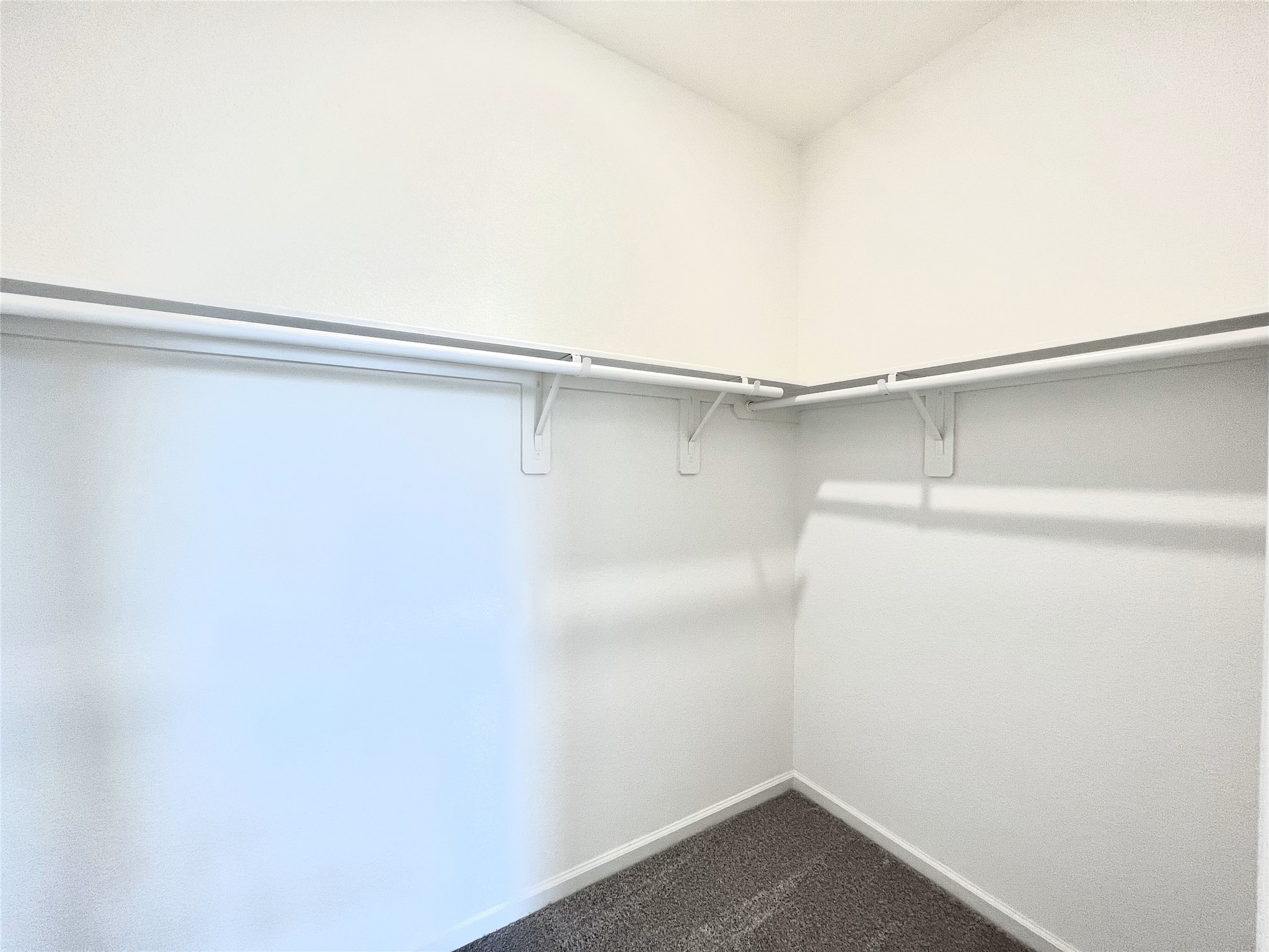 680 Amesbury Road Property Photo 11