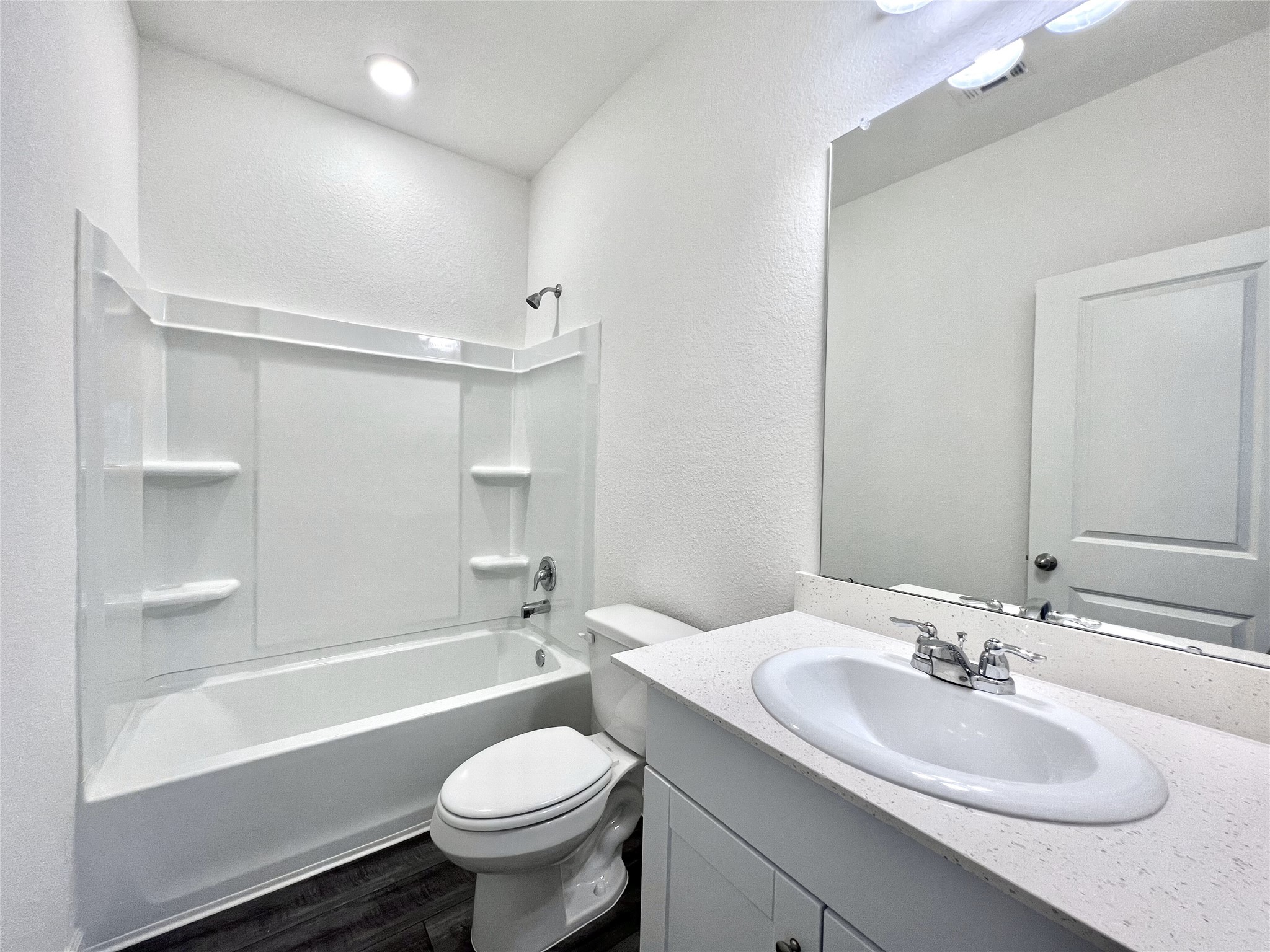 680 Amesbury Road Property Photo 13
