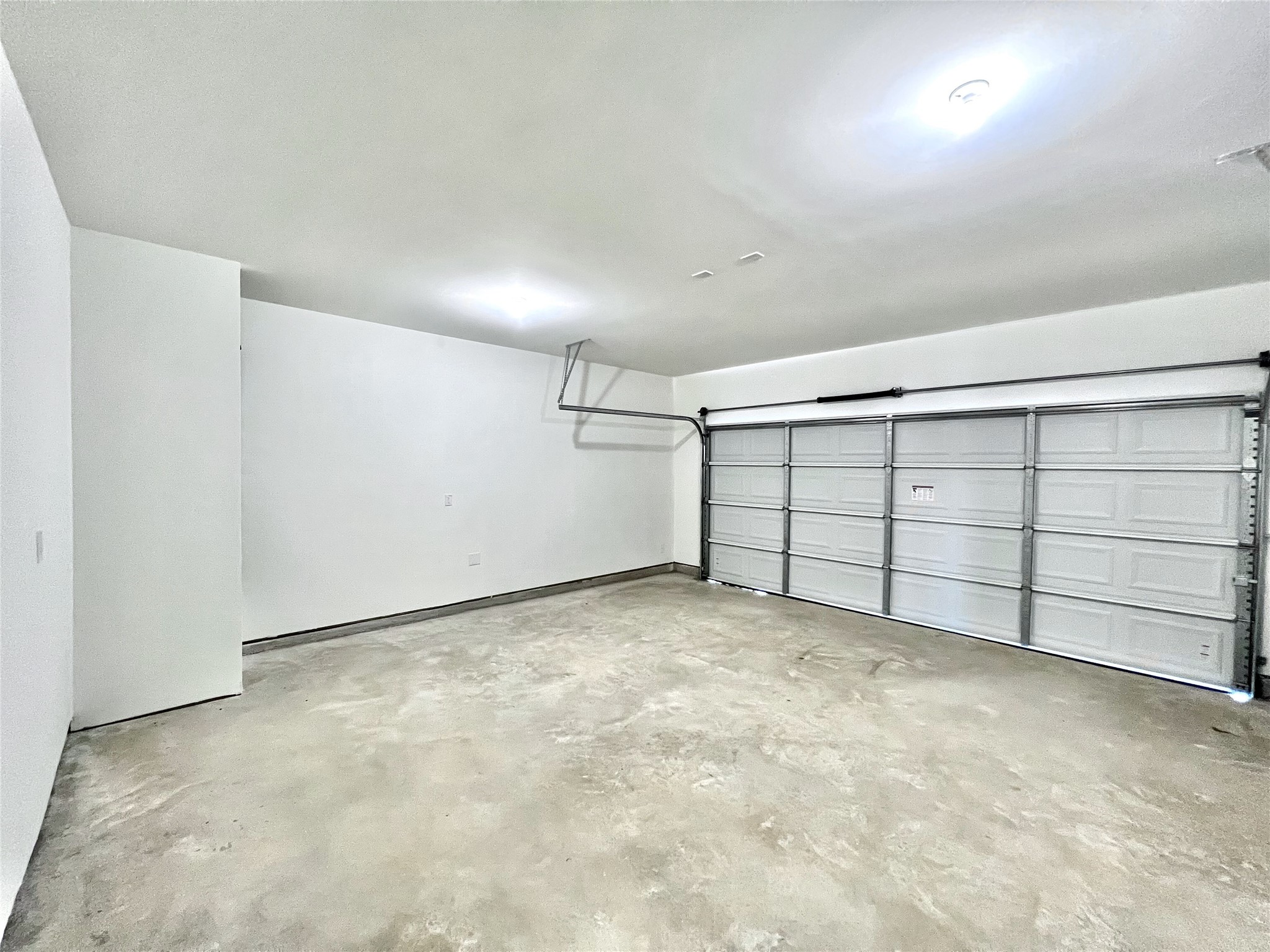 680 Amesbury Road Property Photo 16