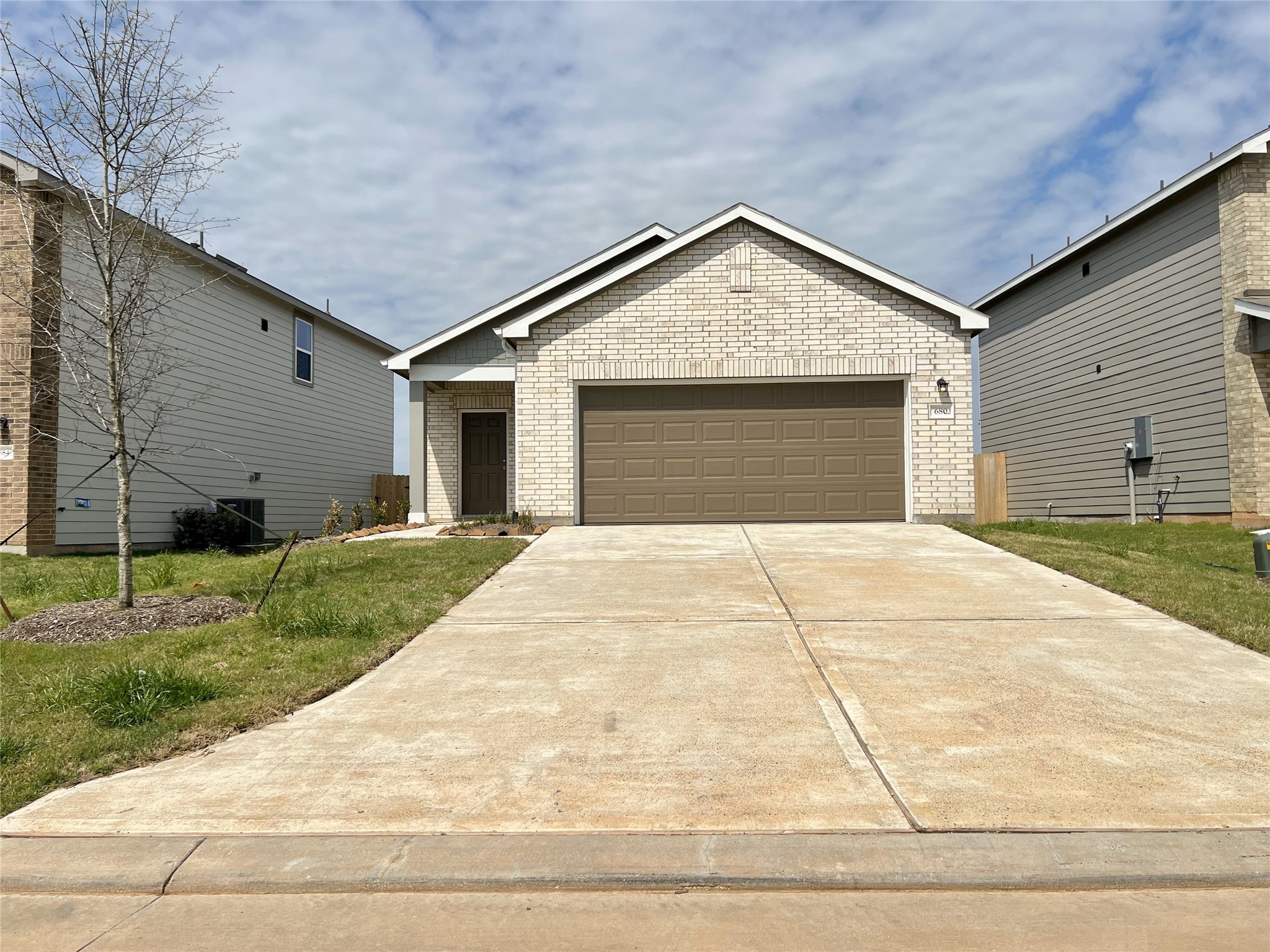 680 Amesbury Road Property Photo 19