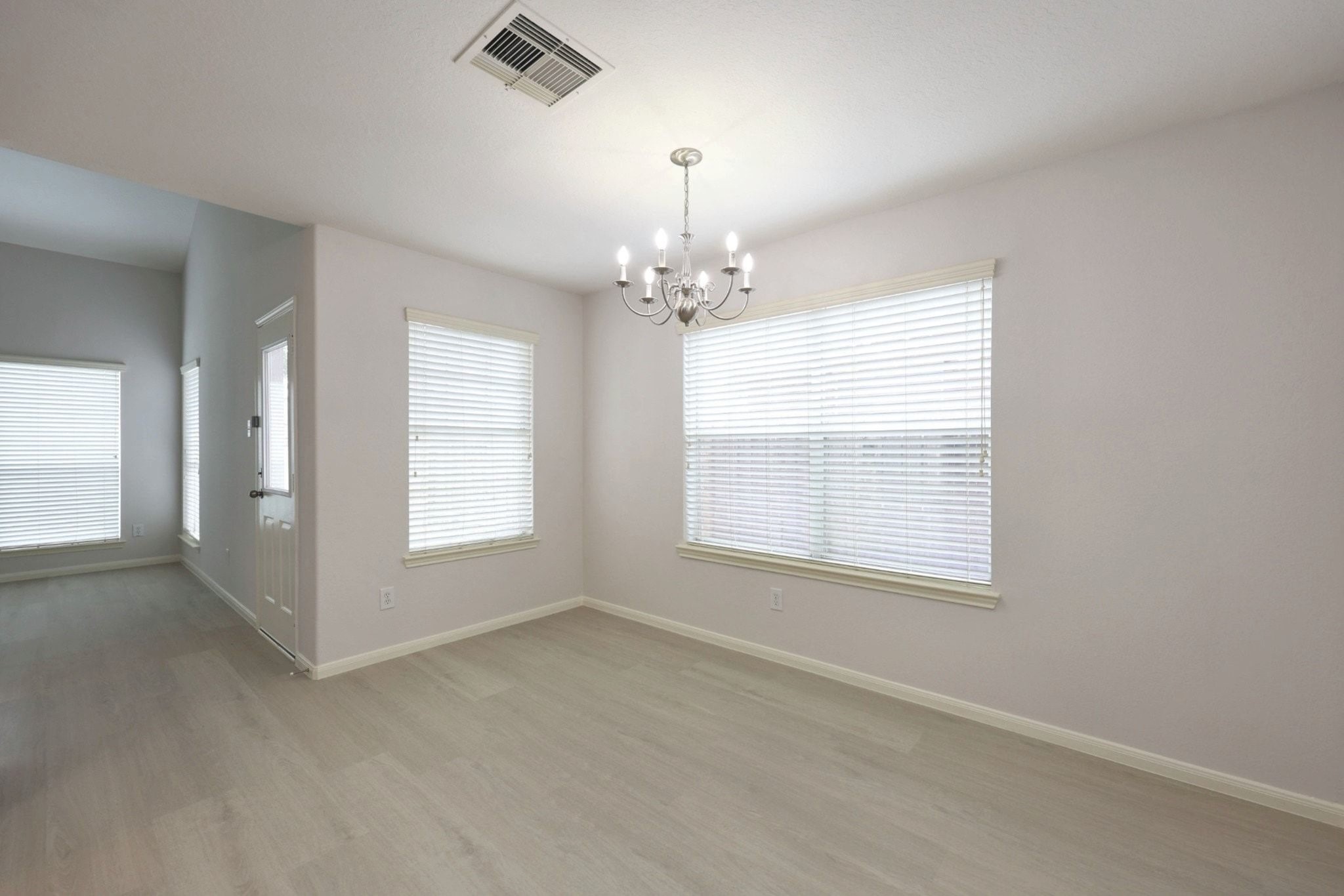 25215 Spring Iris Lane Property Photo 10